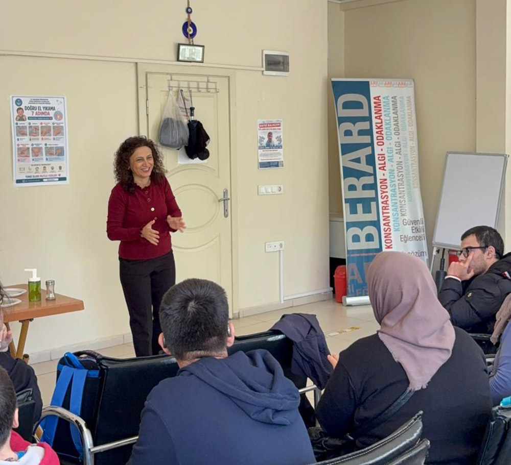 BAÜN Down Sendromu Araştırma Merkezinden Hijyen Bilincine Destek 4