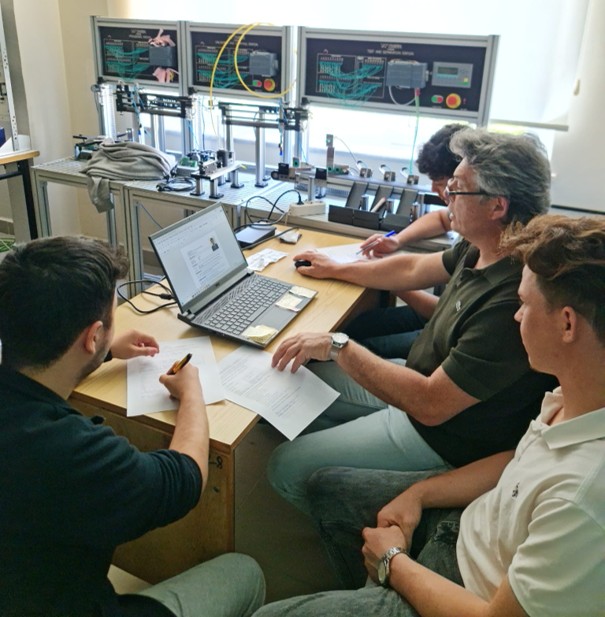 Elektrik Programı Öğrencilerine Kariyer ve CV Hazırlama Danışmanlığı