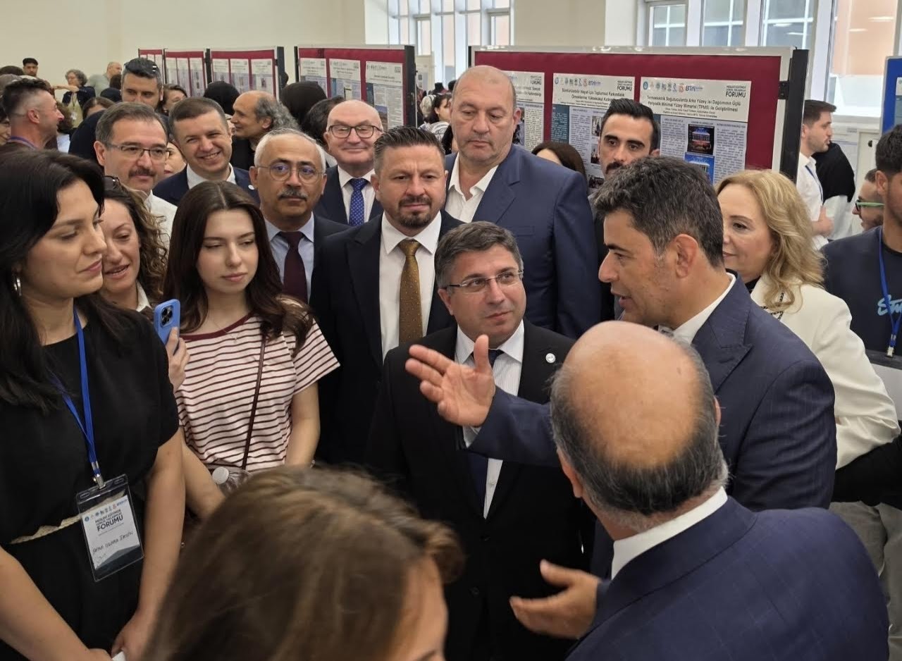 Bigadiç MYO, Mesleki Eğitimde Güncel Yaklaşımlar Forumu'na Damga Vurdu 3
