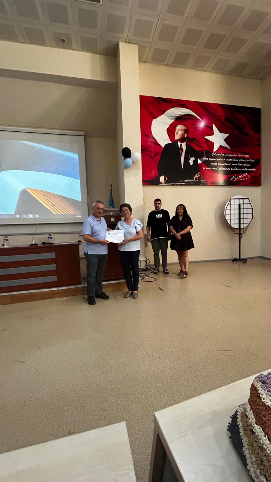 Fakültemizde "Otizm Farkındalık Semineri" düzenlendi.  4