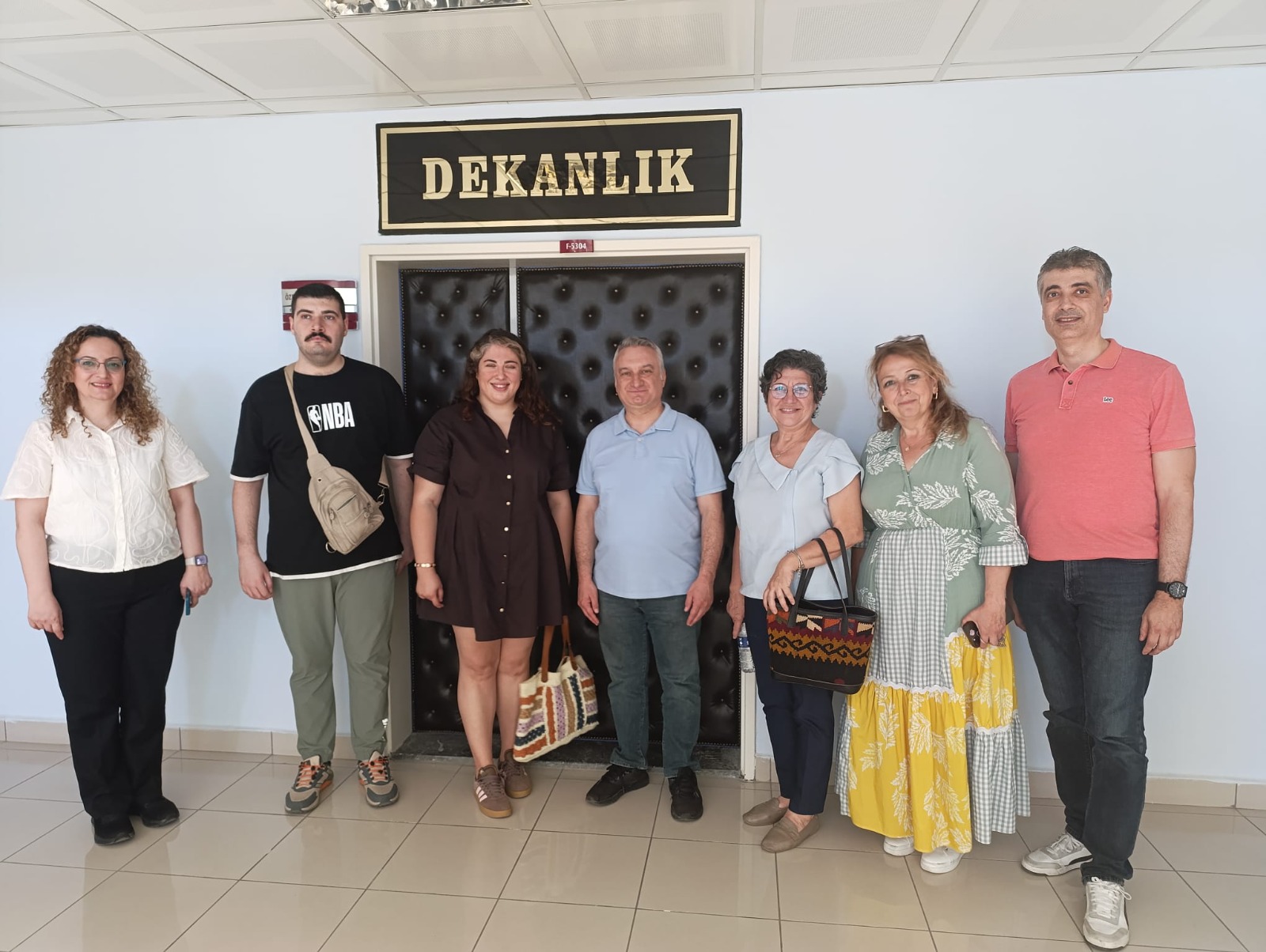 Fakültemizde "Otizm Farkındalık Semineri" düzenlendi.  5