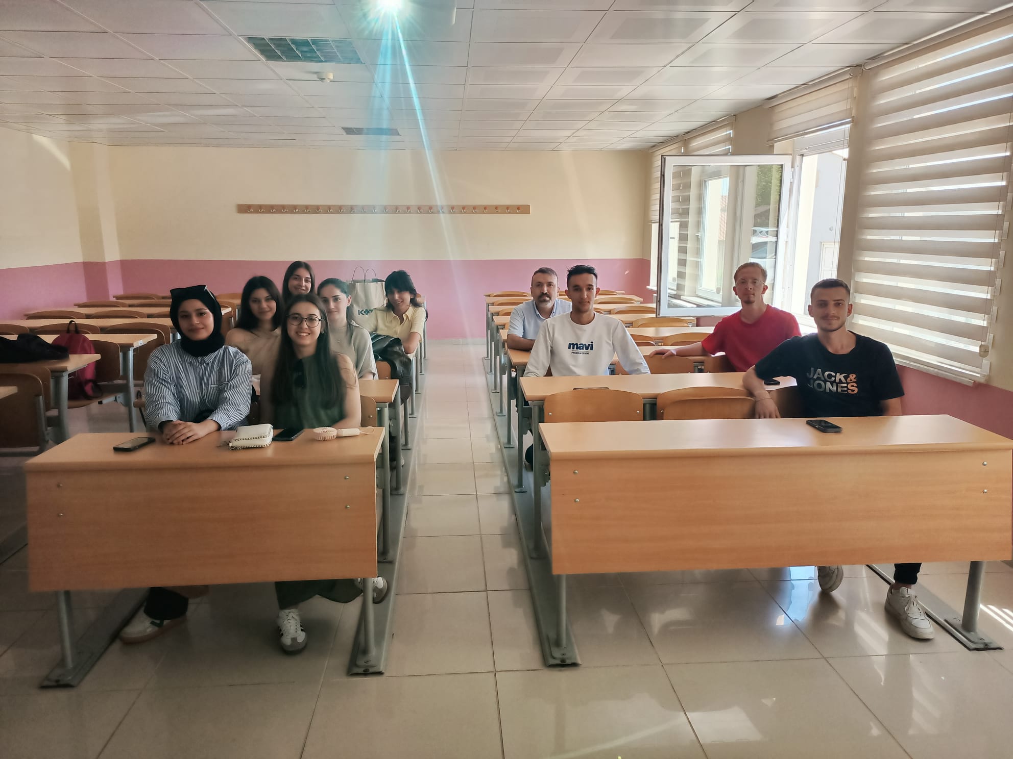 Öğrencilerimizle Final Sınav Programı Toplantısı Gerçekleştirildi 3