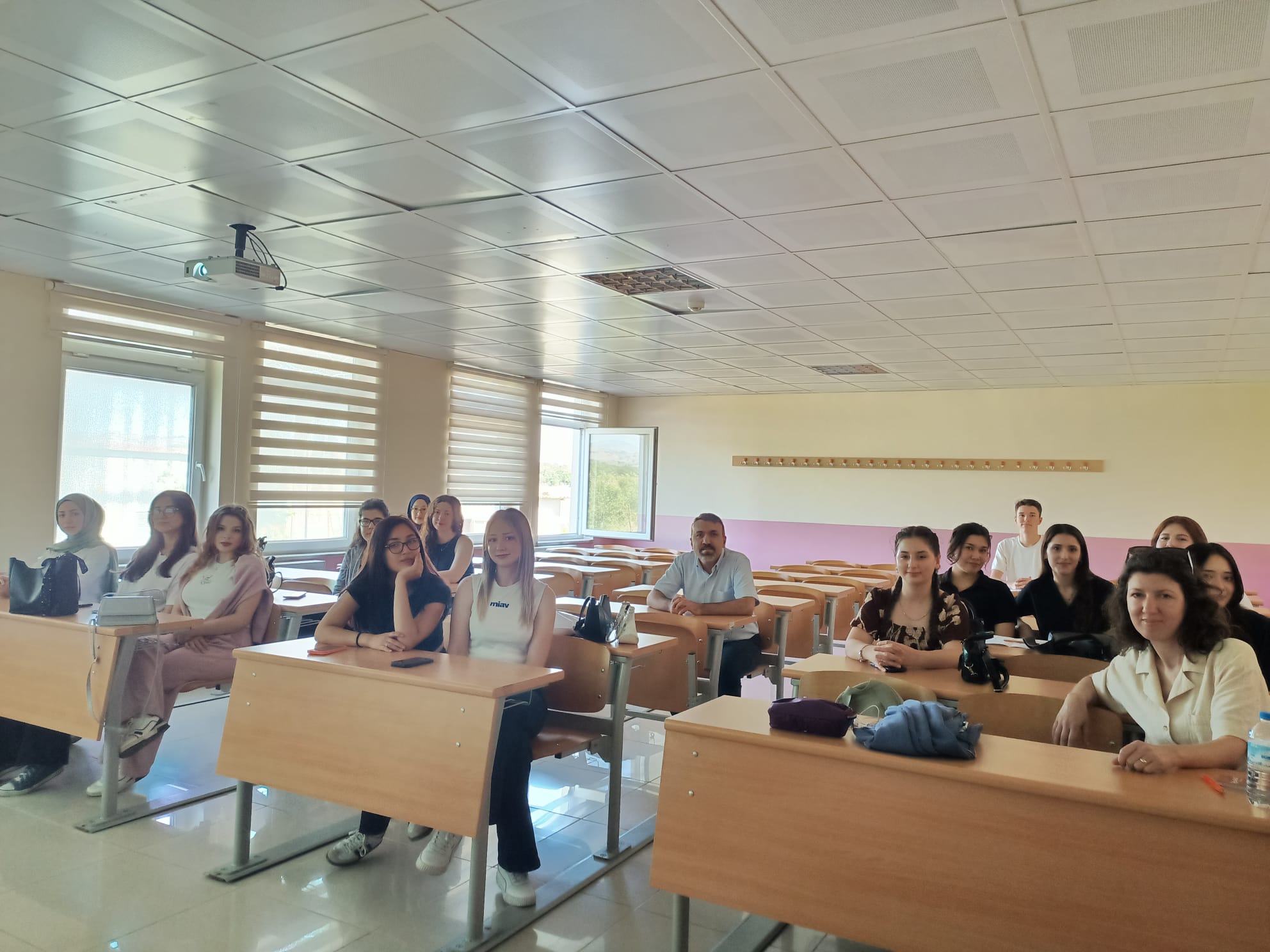 Öğrencilerimizle Final Sınav Programı Toplantısı Gerçekleştirildi 2