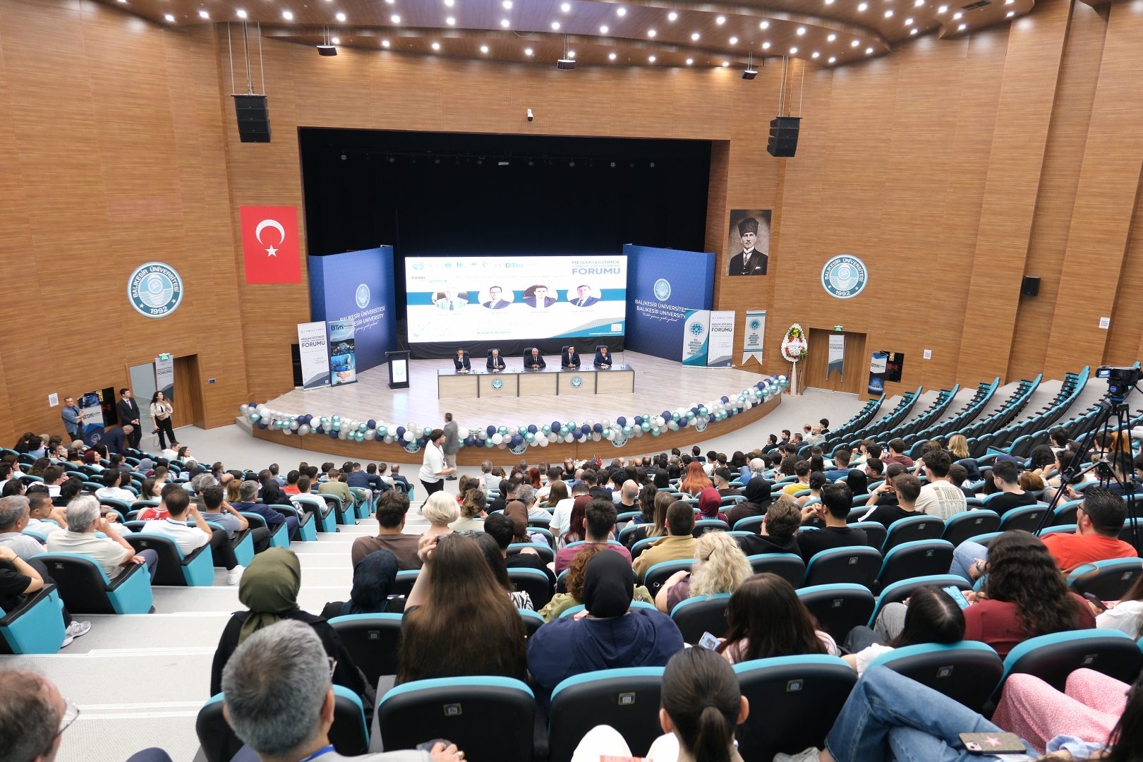 Mesleki Eğitimde Üniversite-Sanayi İş Birliği BAÜN’de Masaya Yatırıldı 3