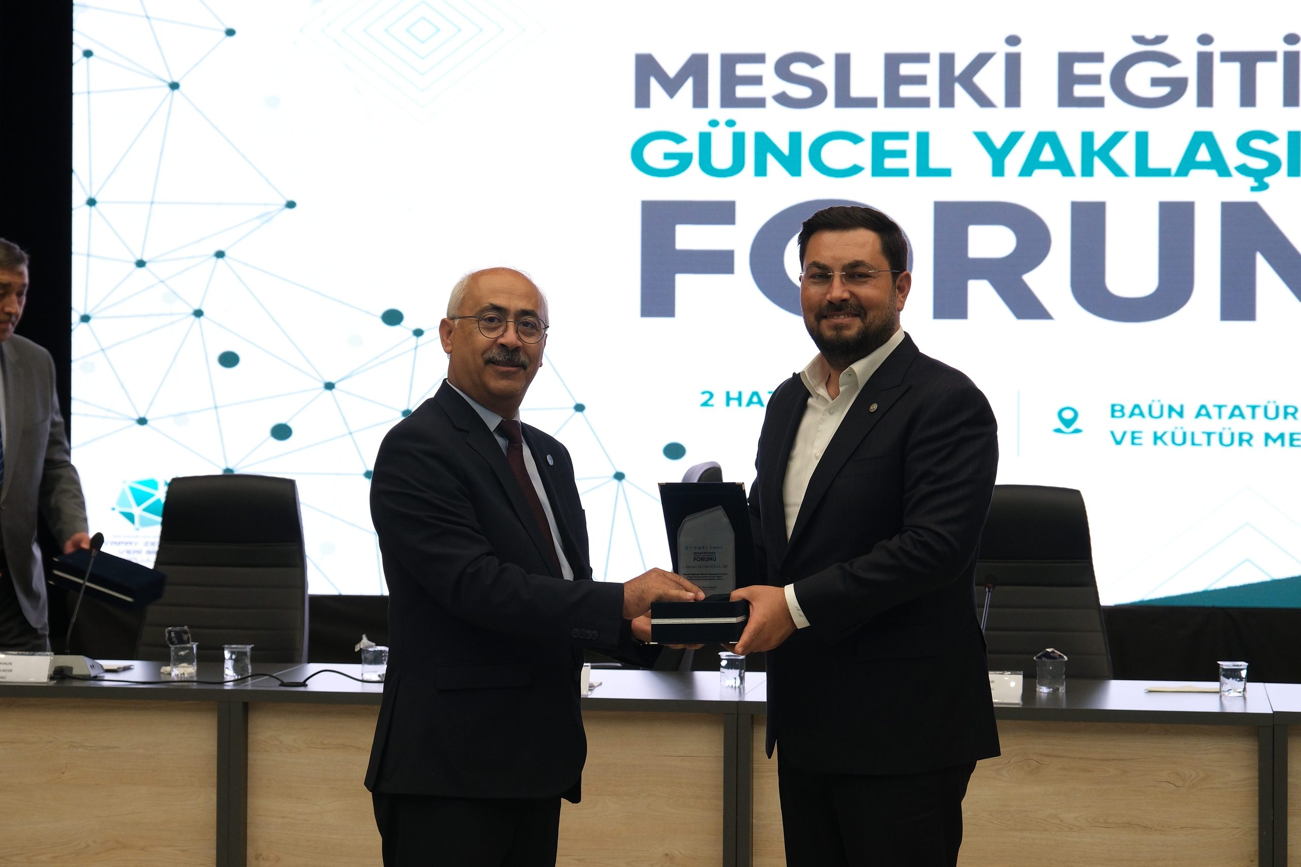 Mesleki Eğitimde Dijital Dönüşüm Süreci BAÜN’de Değerlendirildi 8