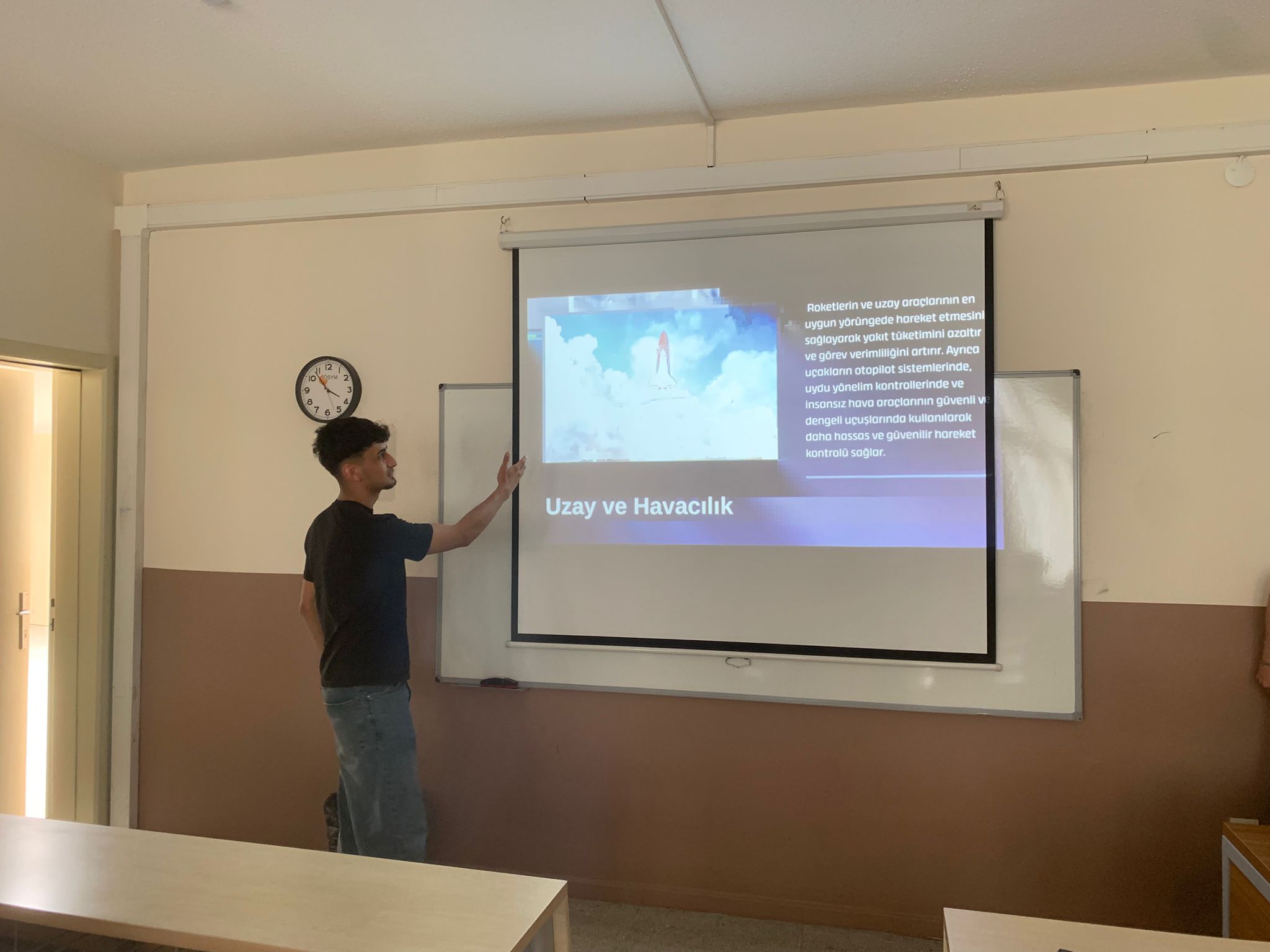 Öğrencilerimizden Yenilikçi Girisimcilik Projeleri ve Sunumları