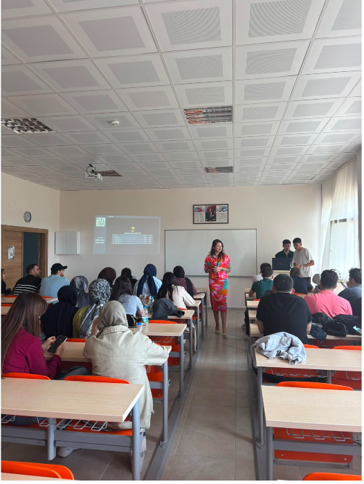 İvrindi SHMYO’da Dijital Sağlık Sistemleri Teknikerliği Öğrencilerinden Bilgi Yarışması
