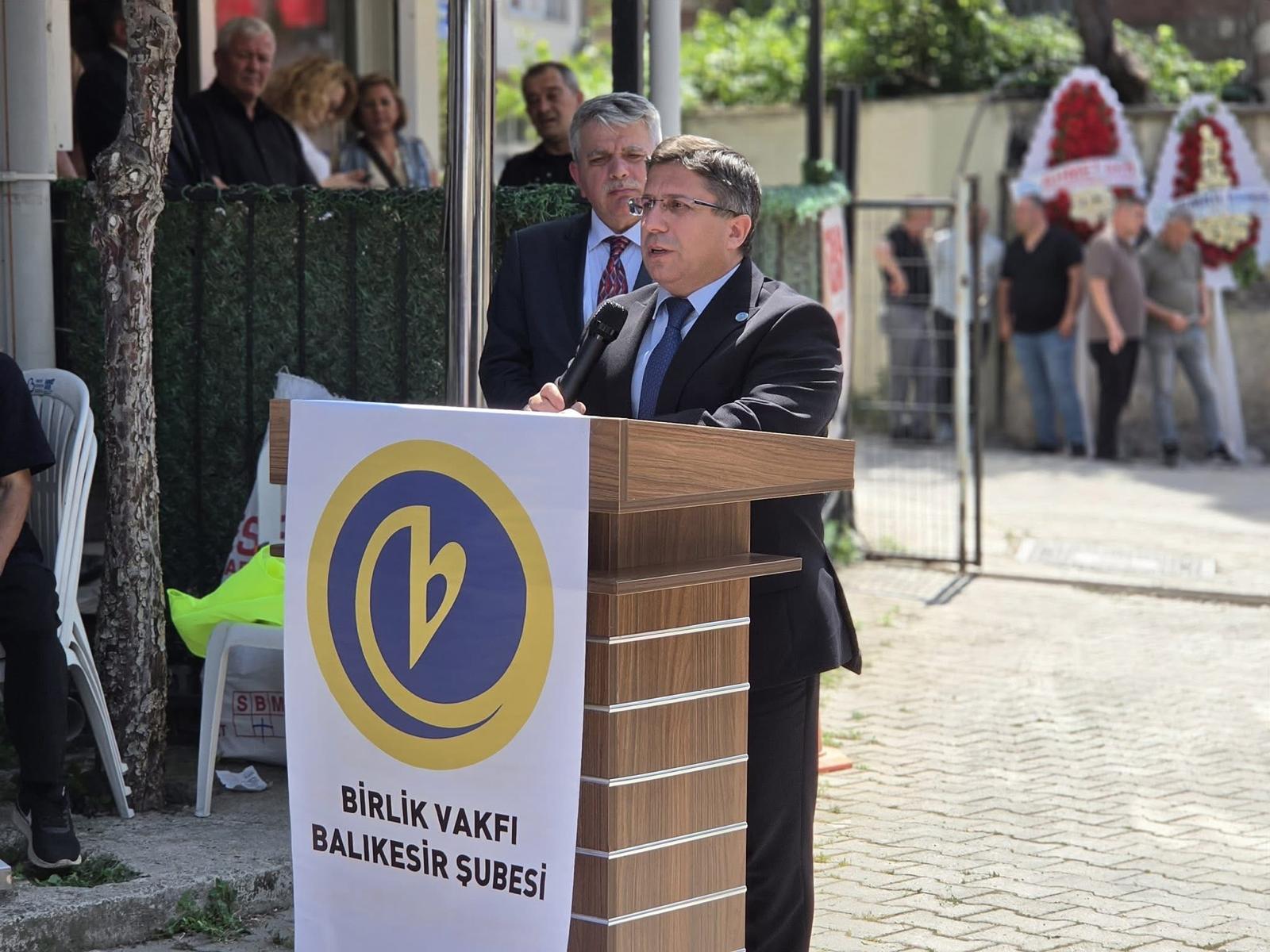 Birlik Vakfı Heyetinden Balıkesir Üniversitesine Ziyaret 5