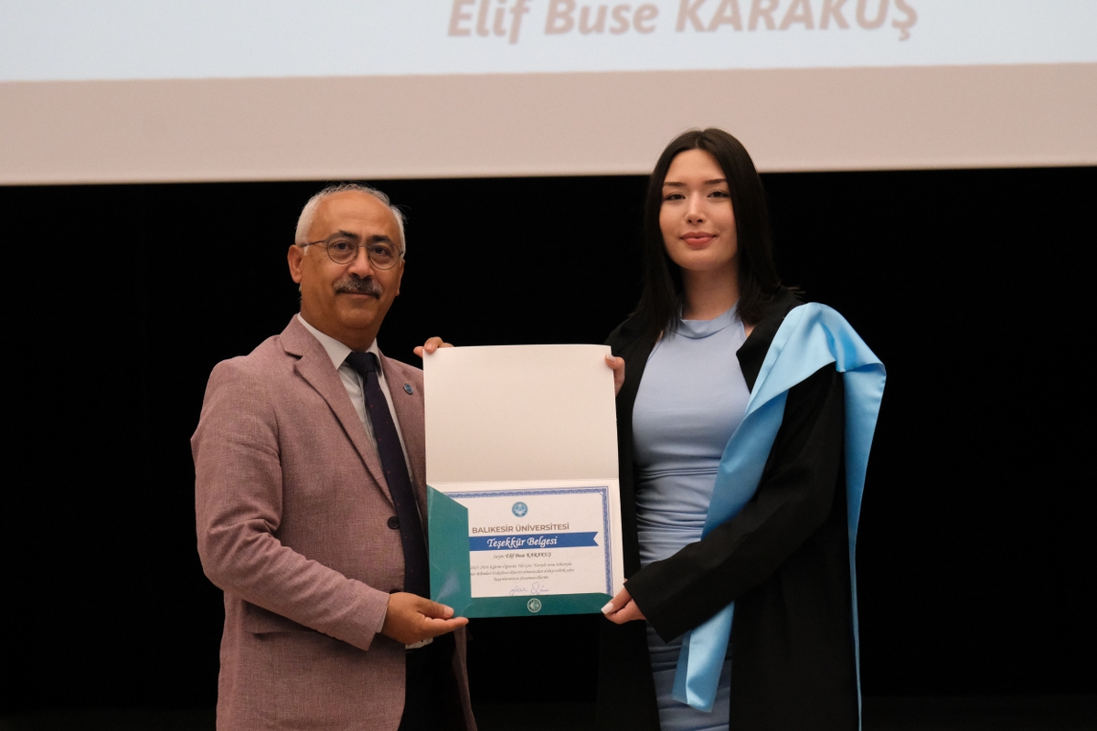 BAÜN Spor Bilimleri Fakültesinde Mezuniyet Coşkusu 12