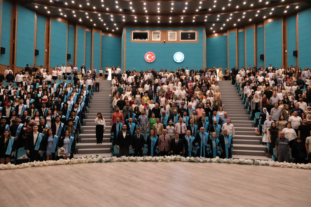 BAÜN Spor Bilimleri Fakültesinde Mezuniyet Coşkusu 4