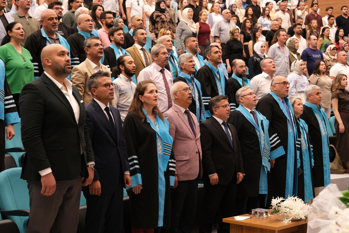 BAÜN Spor Bilimleri Fakültesinde Mezuniyet Coşkusu 5