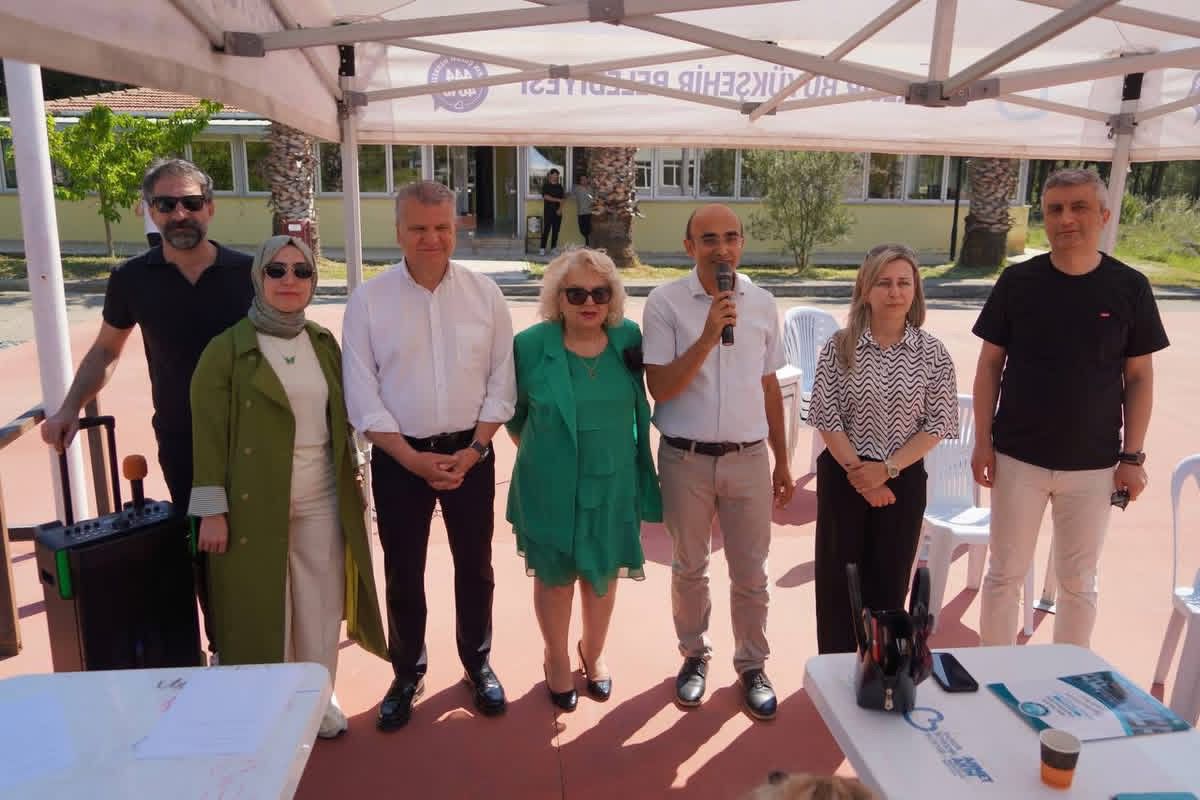Intergenerational Communication Talk Held at Edremit Vocational School 5