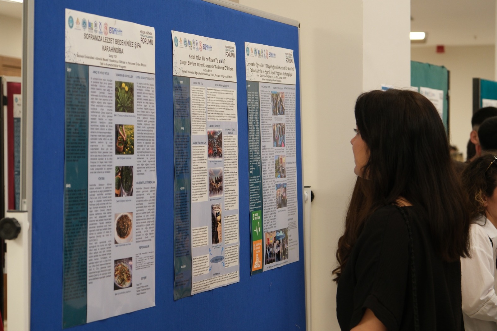Balıkesir MYO ve Balıkesir TTO İş Birliğinde Düzenlenen “Mesleki Eğitimde Güncel Yaklaşımlar Forumu” Kapsamında Öğrenci Poster Sunumları Gezildi 11