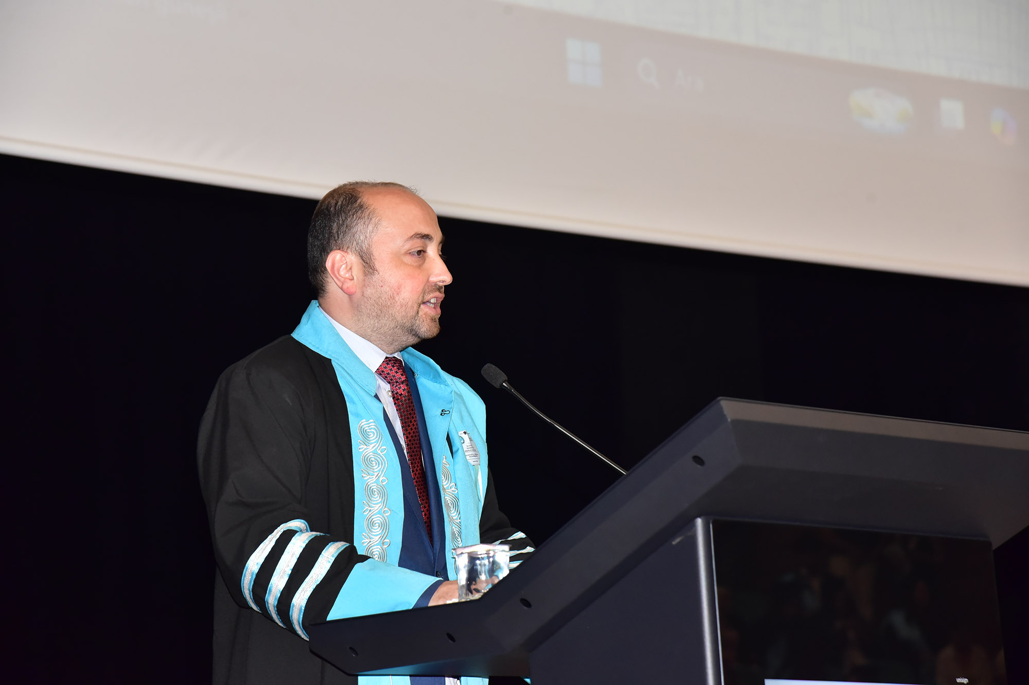 BAÜN Mimarlık Fakültesinde Mezuniyet Mutluluğu 8