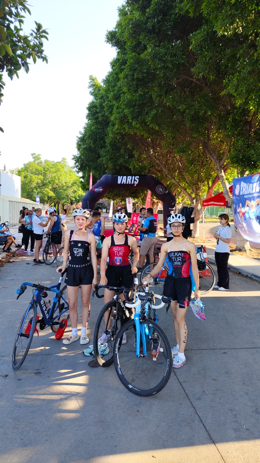 Balıkesir Üniversitesi Triatlon Takımlarından Türkiye İkinciliği Başarısı 11