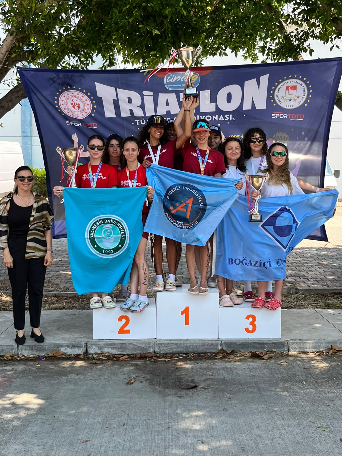 Balıkesir Üniversitesi Triatlon Takımlarından Türkiye İkinciliği Başarısı 2