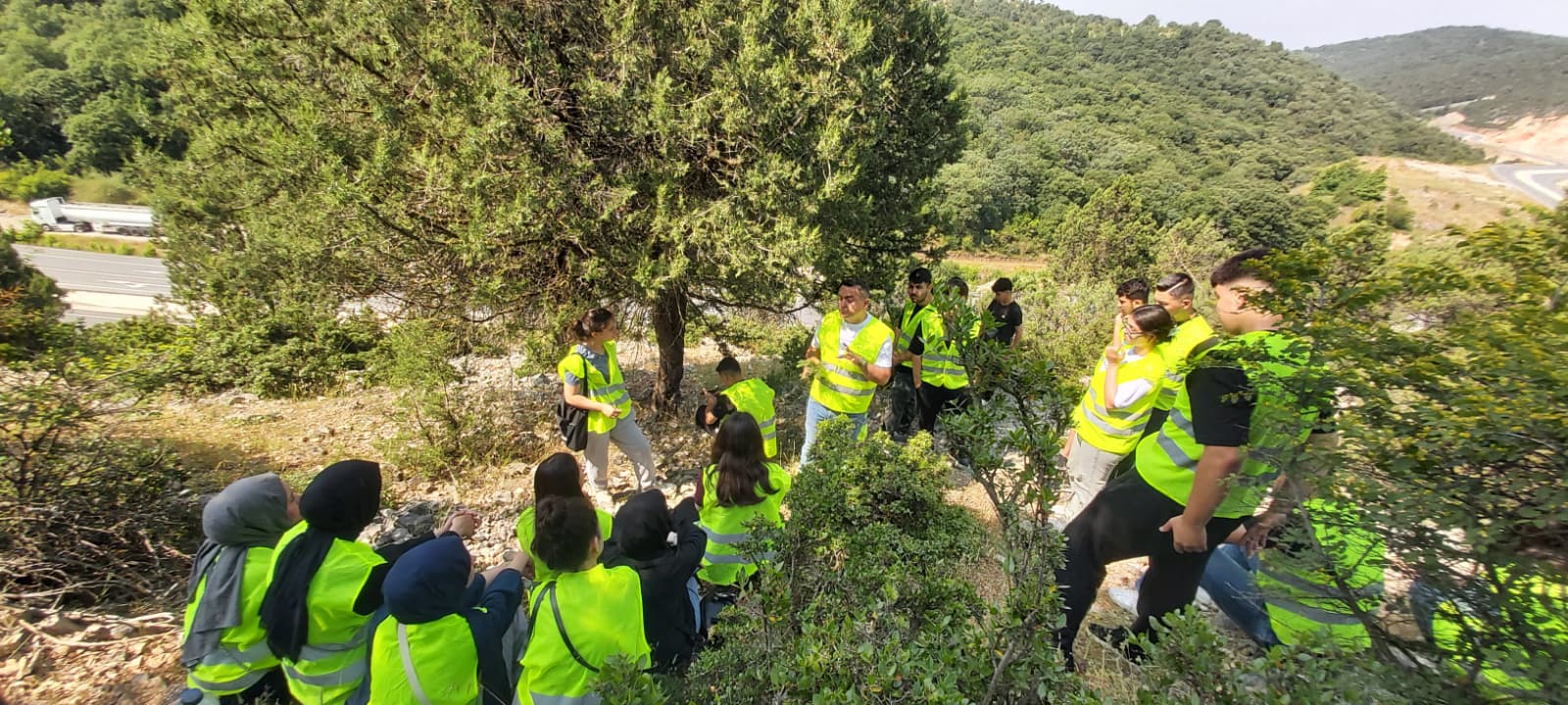 Ormancılık Bölümü Öğrencilerinden Dursunbey Ormanlarında Uygulamalı Eğitim 5