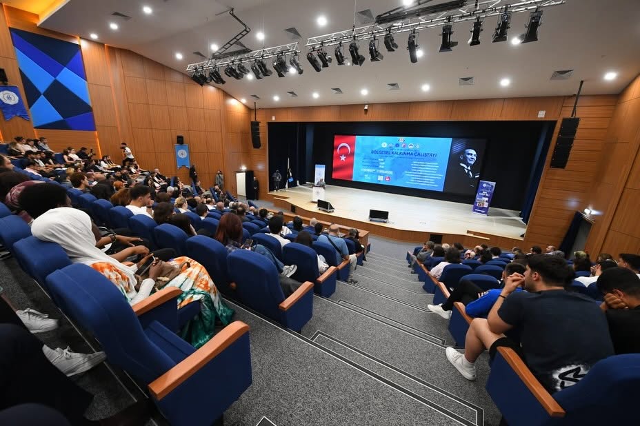 Rektör Oğurlu, Trakya Üniversiteler Birliği Bölgesel Kalkınma Çalıştayı'na Katıldı 2
