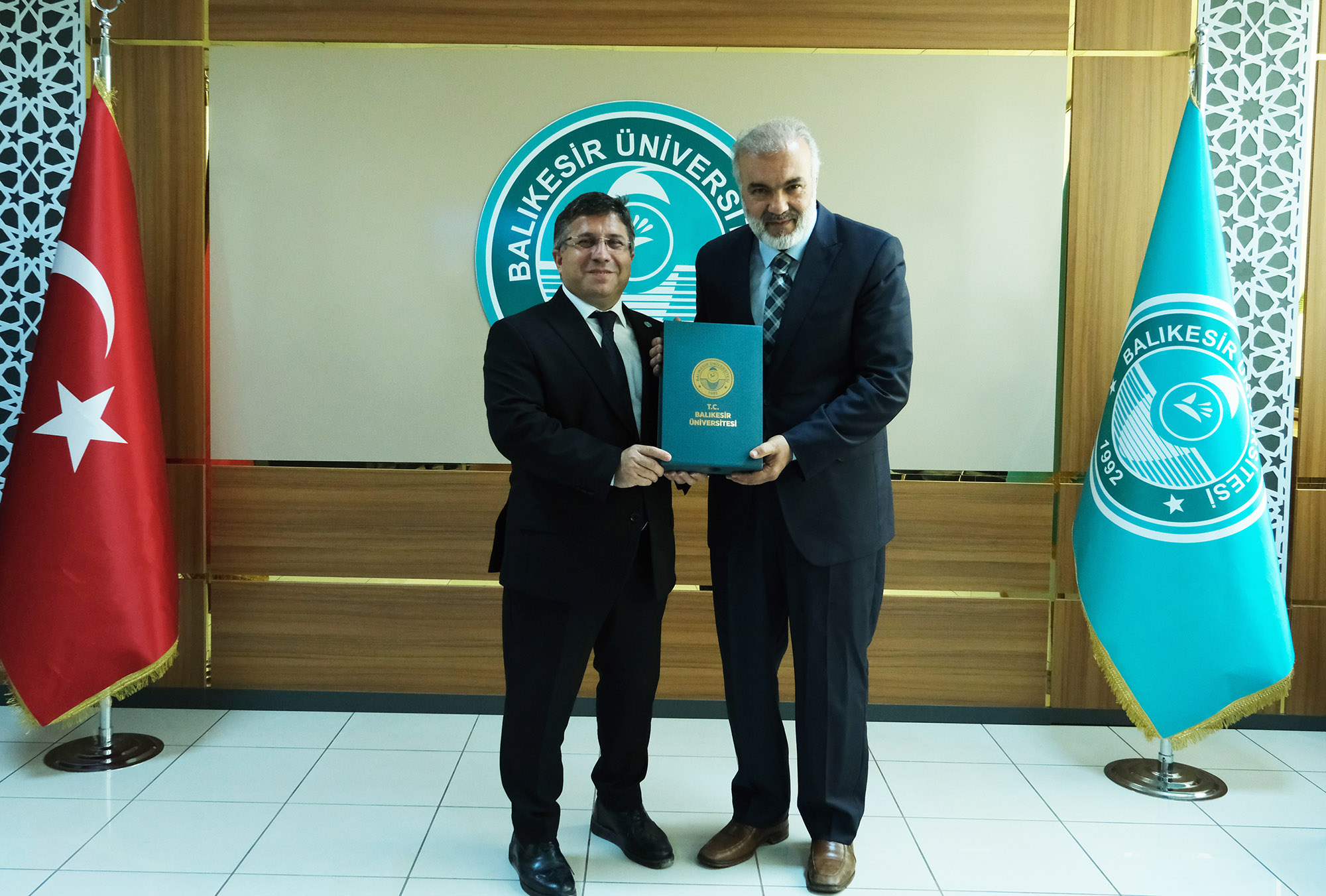 Ayasofya Camii Baş İmam Hatibi Prof. Dr. Mehmet Emin Ay’dan Rektör Oğurlu’ya Ziyaret 3