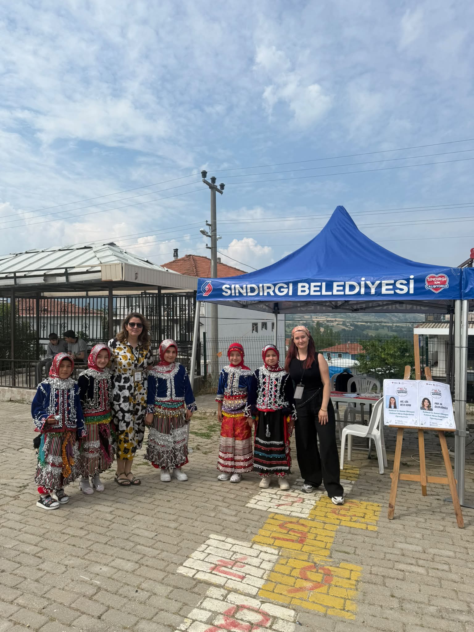Turizm Fakültesi Akademisyenleri TÜBİTAK 4009 Projesinde Yer Aldı 2
