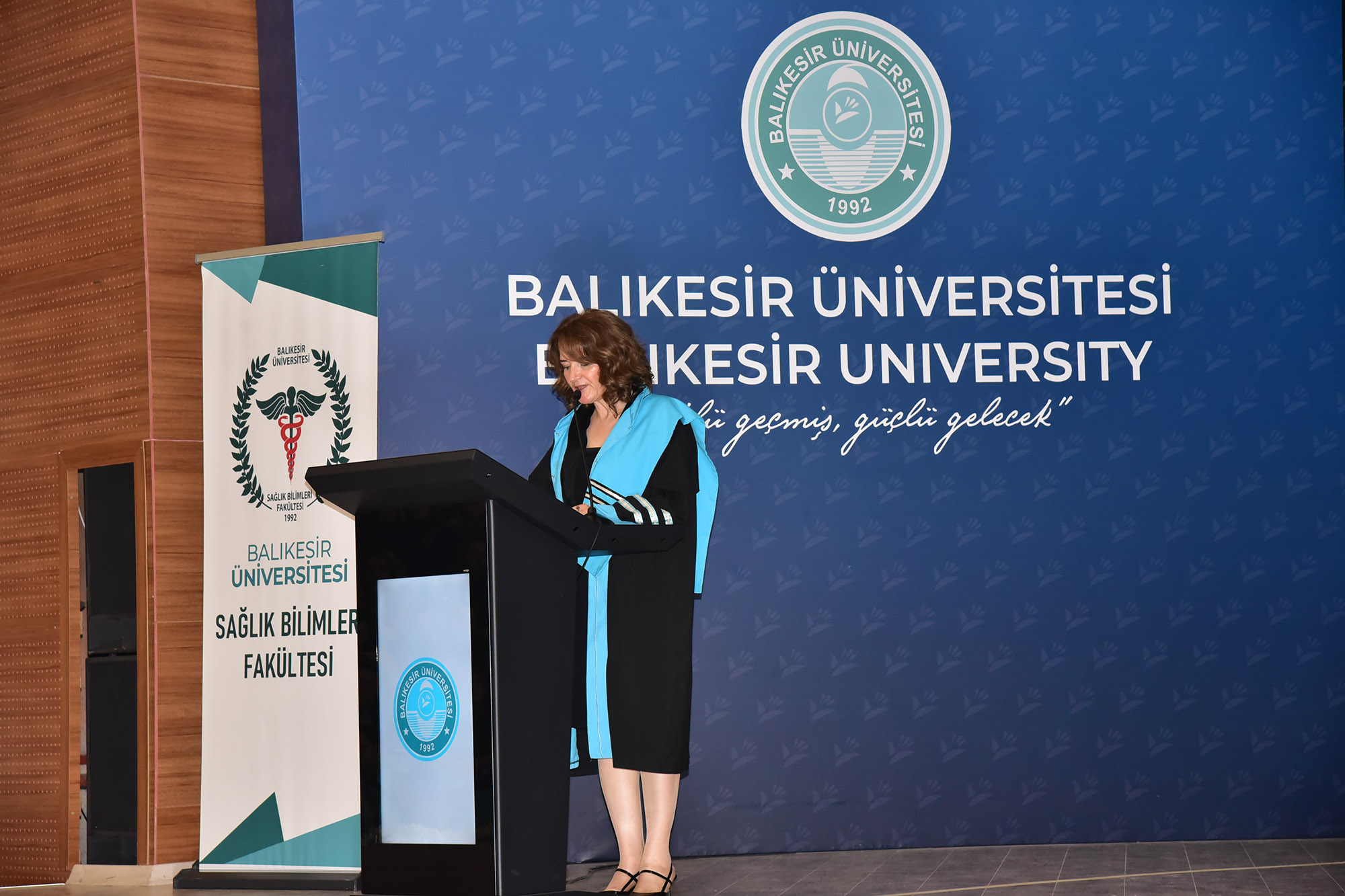 BAÜN Sağlık Bilimleri Fakültesinde Mezuniyet Coşkusu 6