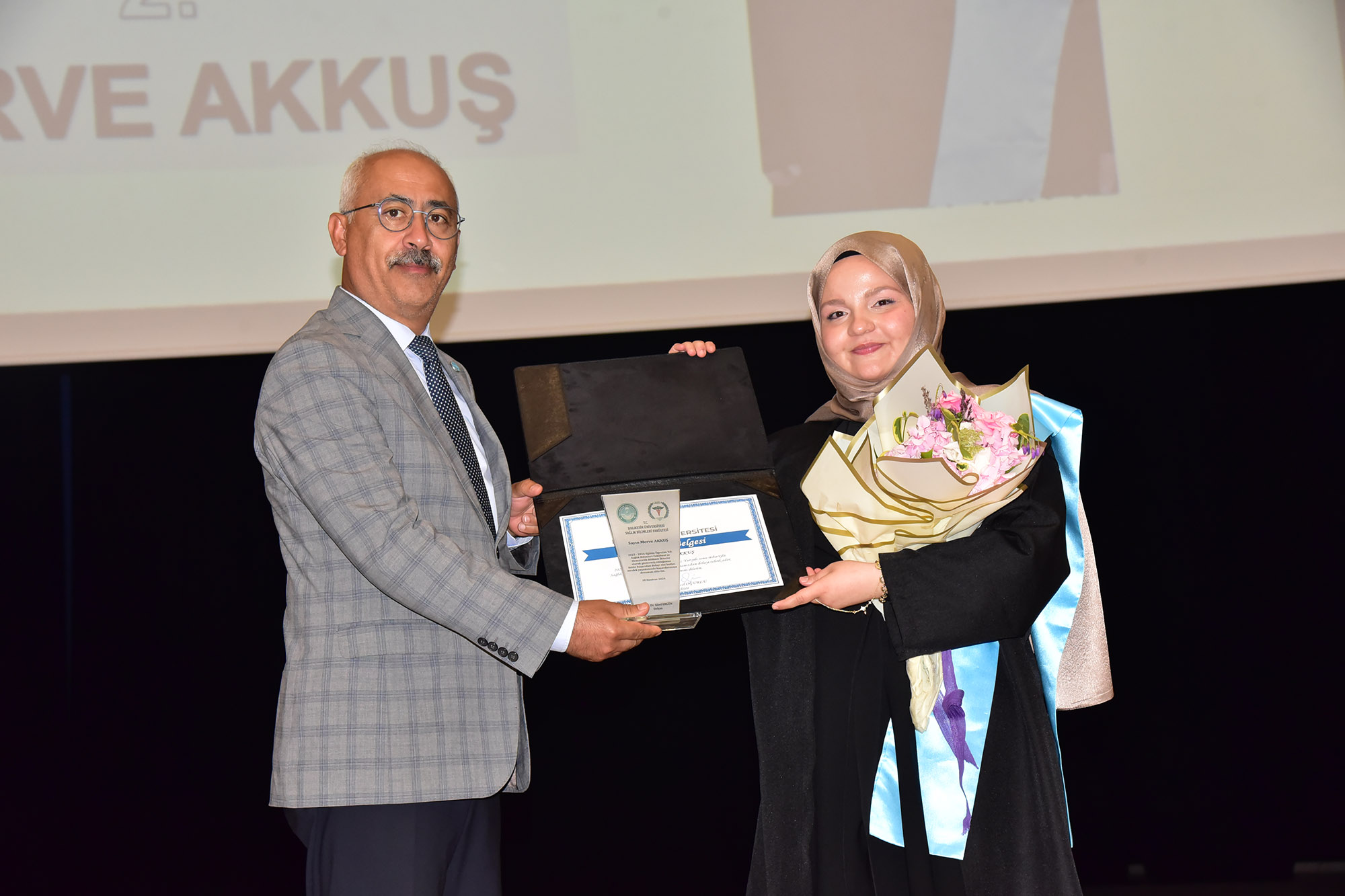 BAÜN Sağlık Bilimleri Fakültesinde Mezuniyet Coşkusu 9