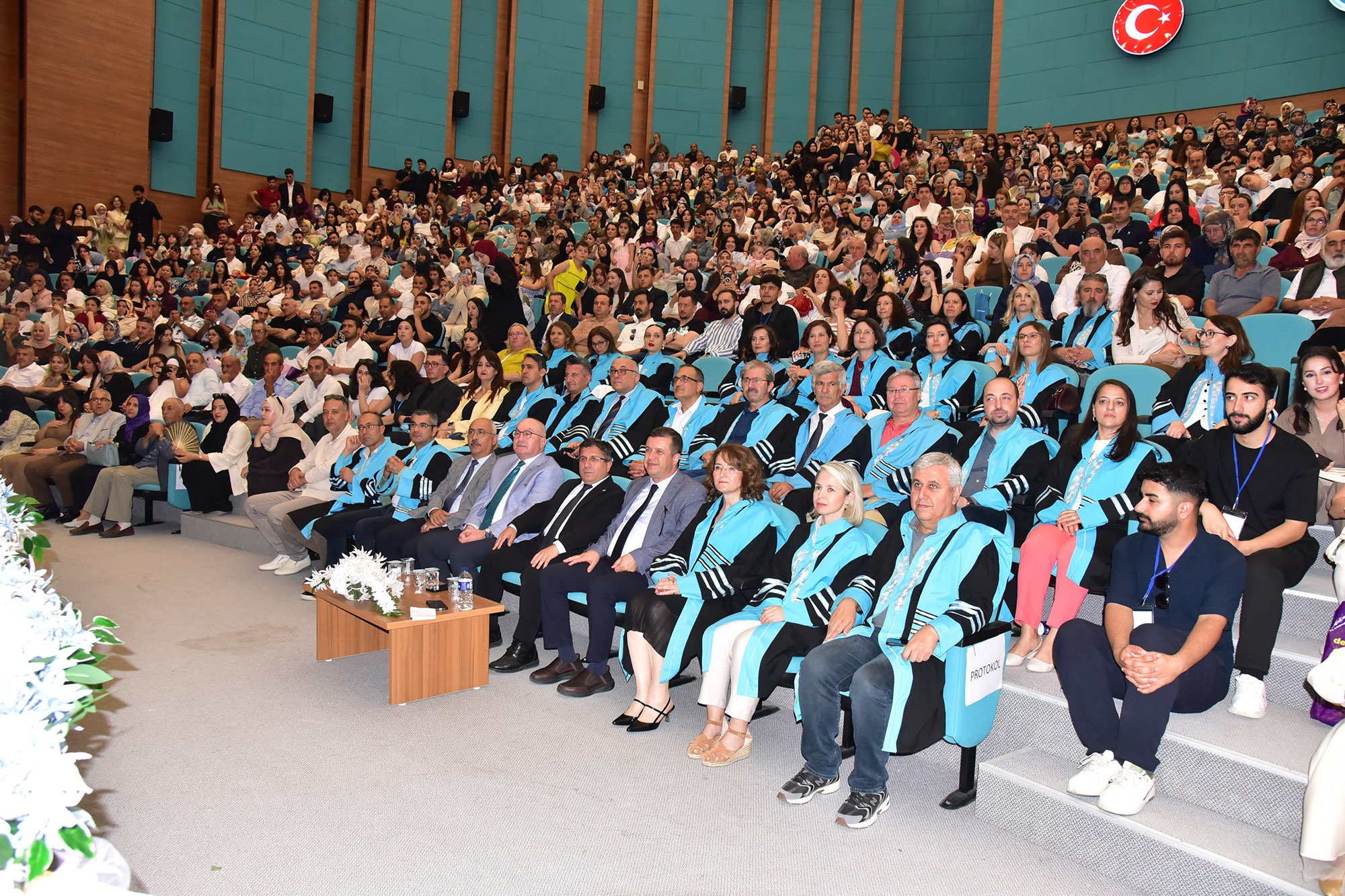 BAÜN Sağlık Bilimleri Fakültesinde Mezuniyet Coşkusu 2