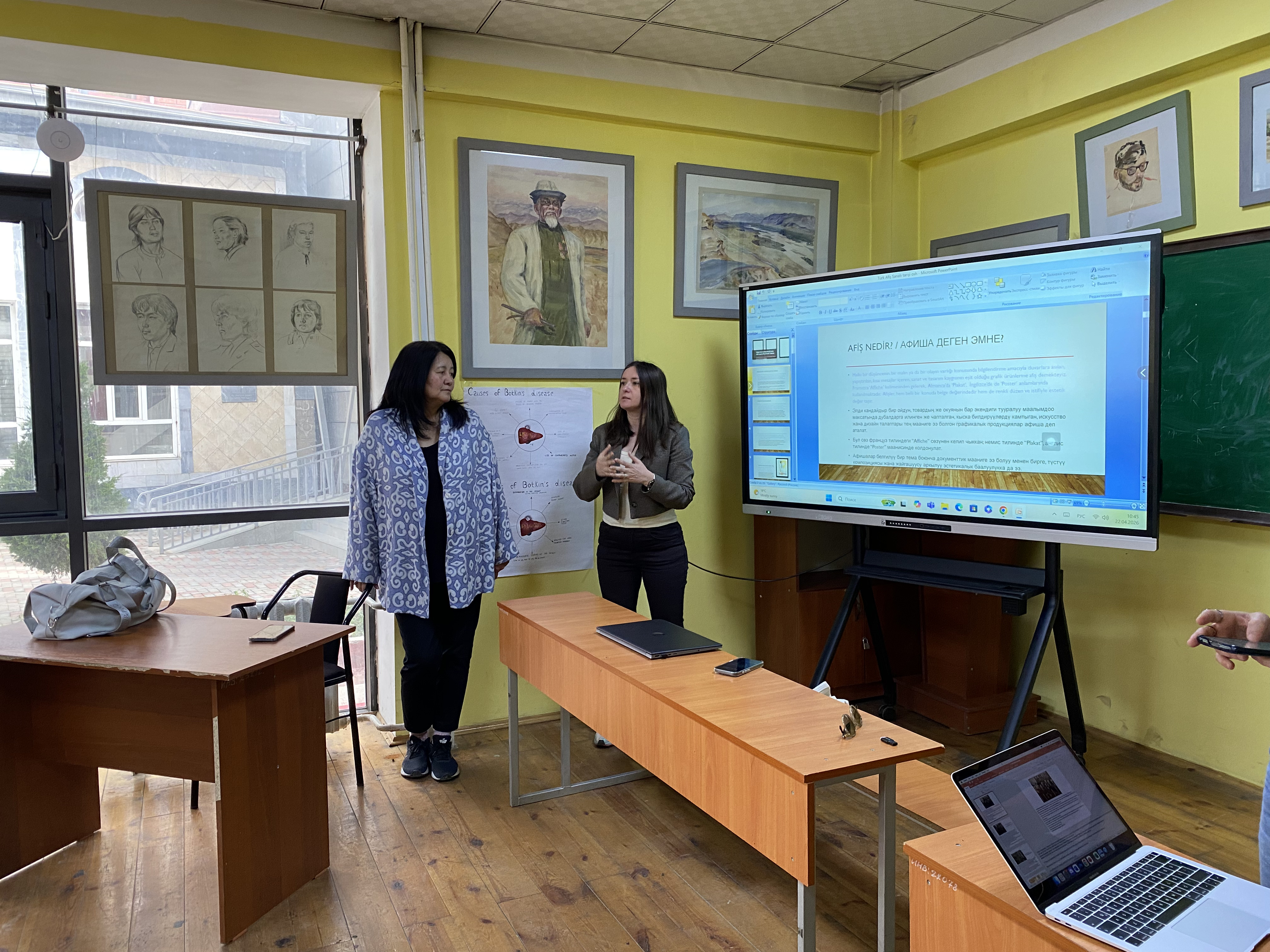 Assoc. Prof. Dr. Öznur Işır gave a seminar in Kyrgyzstan titled "Poster Art in the 100th Year of the Republic of Türkiye". 1