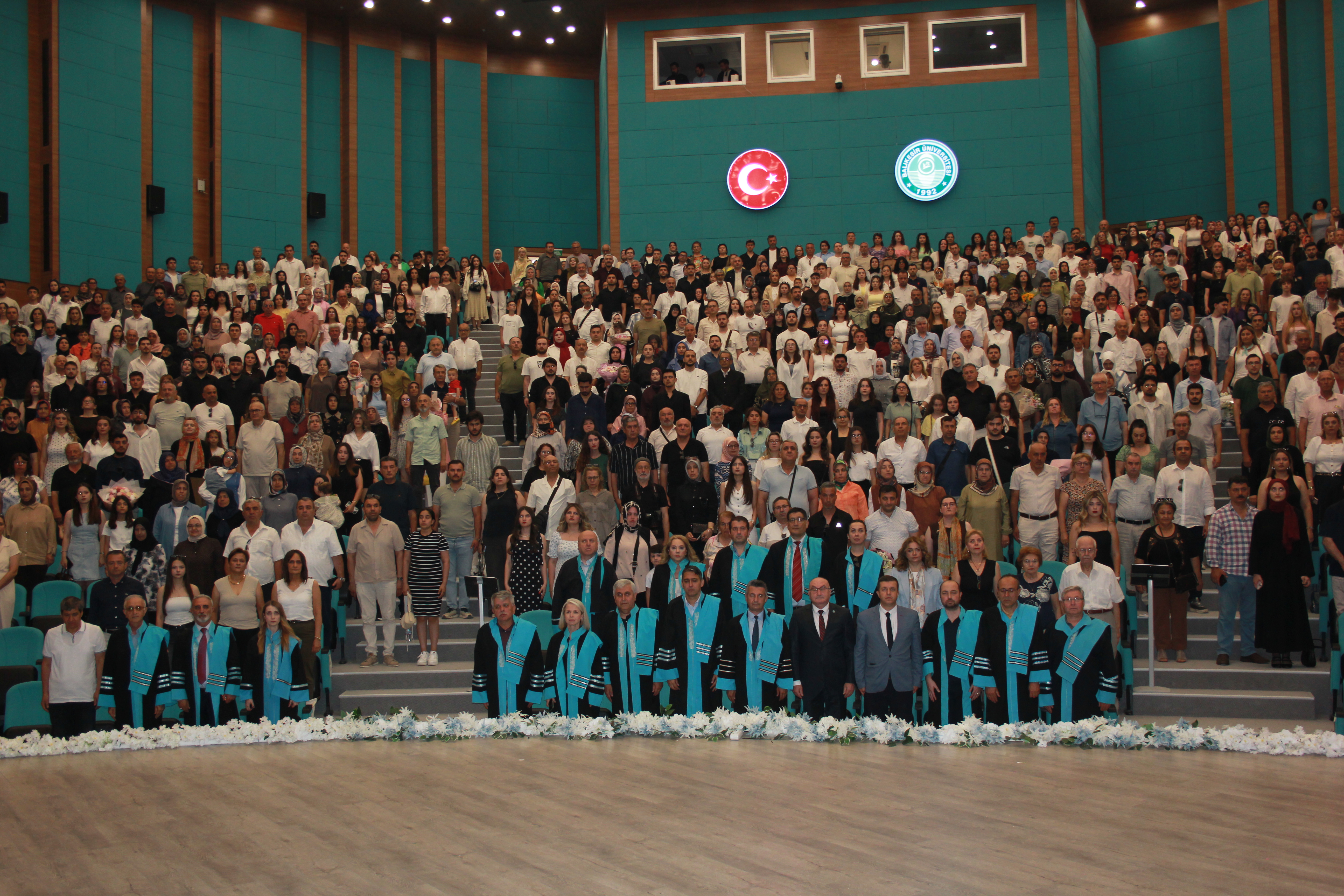 Fakültemiz Mezuniyet Töreni Gerçekleştirildi. 1
