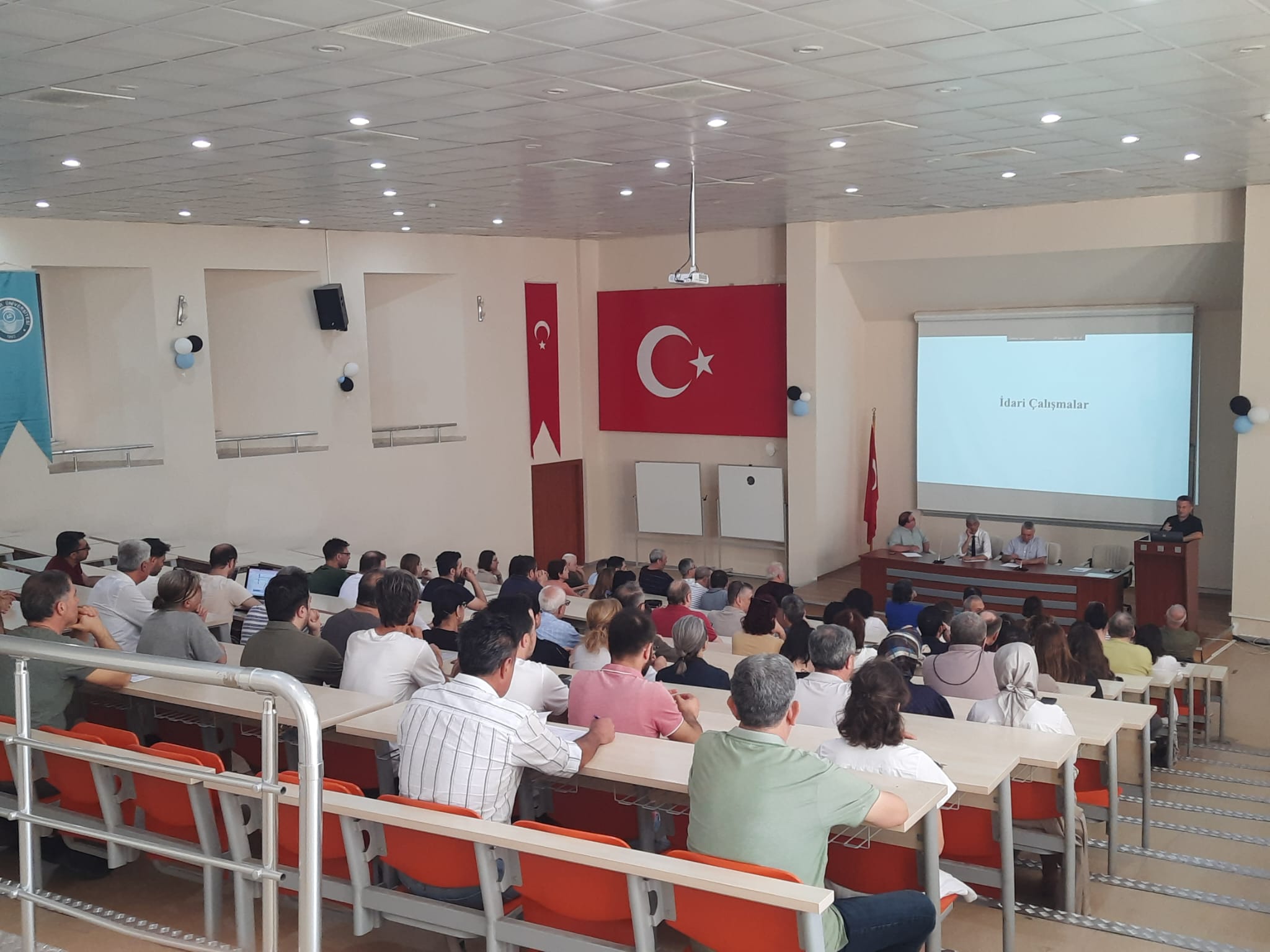 Fakültemizde Akademik Kurul Toplantısı Gerçekleştirildi. 2