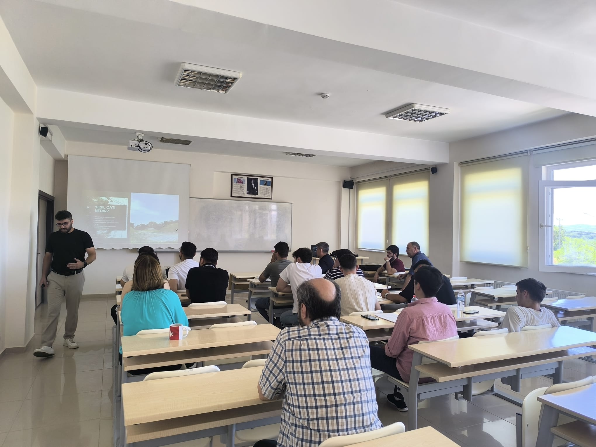  İklim Dostu Yapılar Semineri gerçekleştirildi. 1