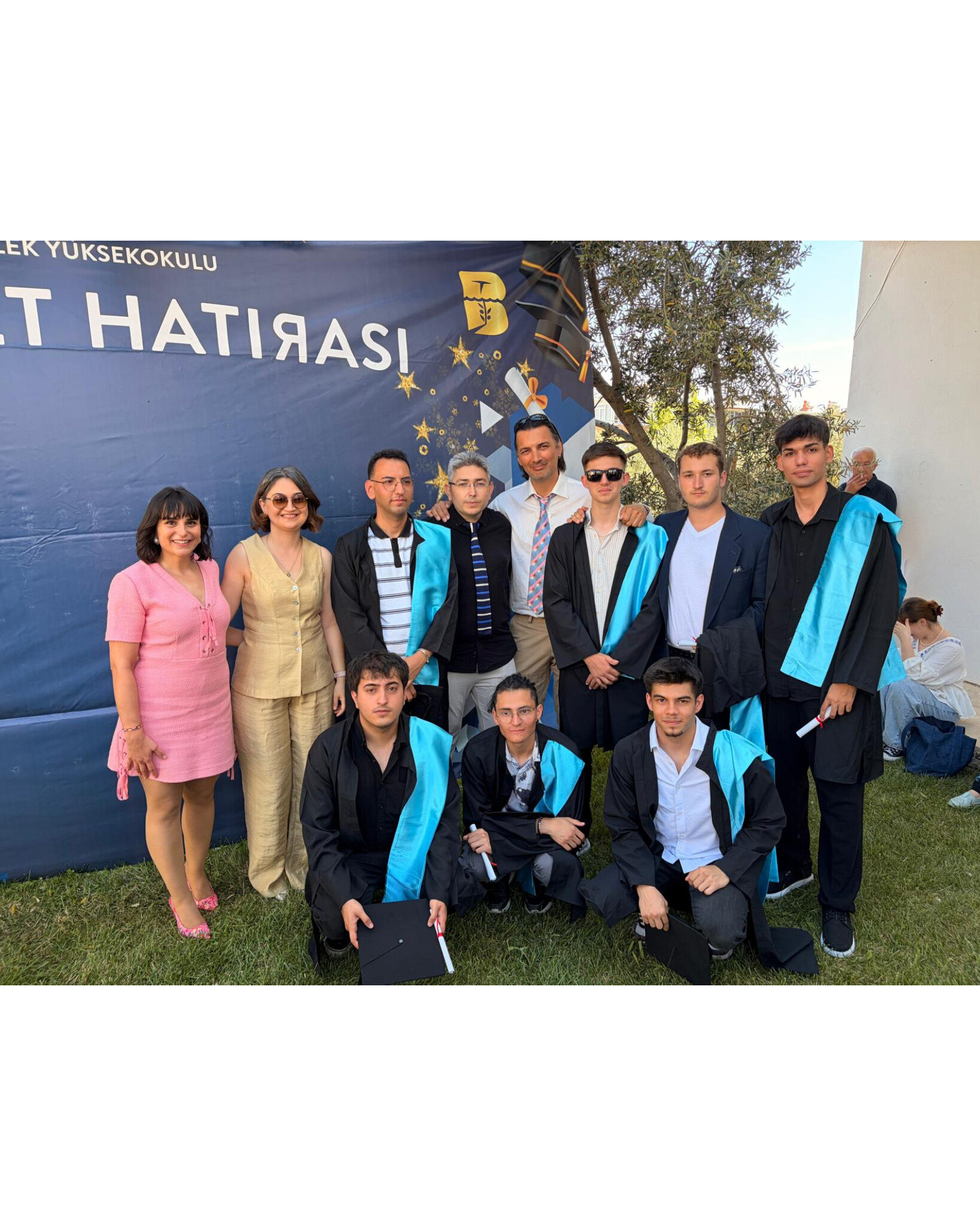Kimya Teknolojisi Programında Mezuniyet Coşkusu 2