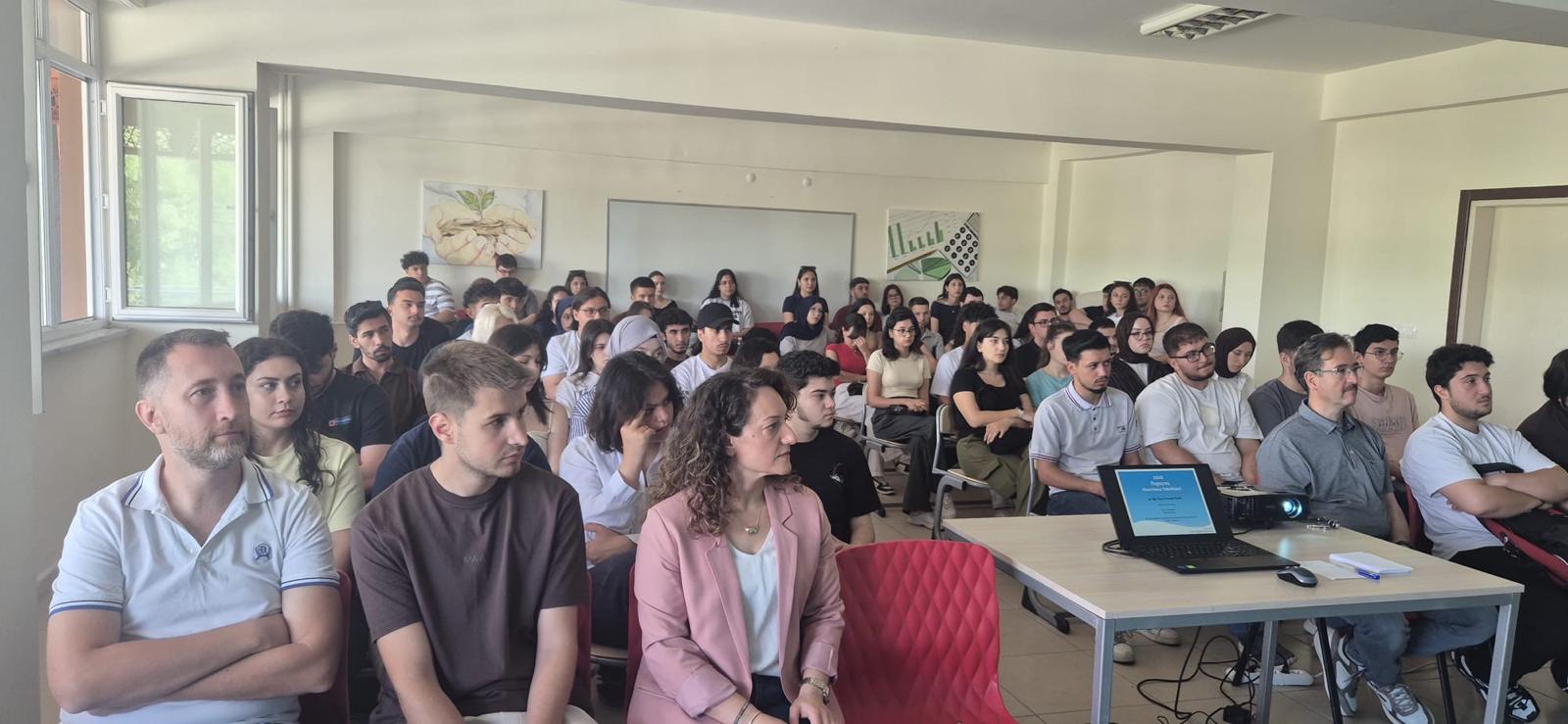 Etkili Özgeçmiş Hazırlama Teknikleri Eğitimi