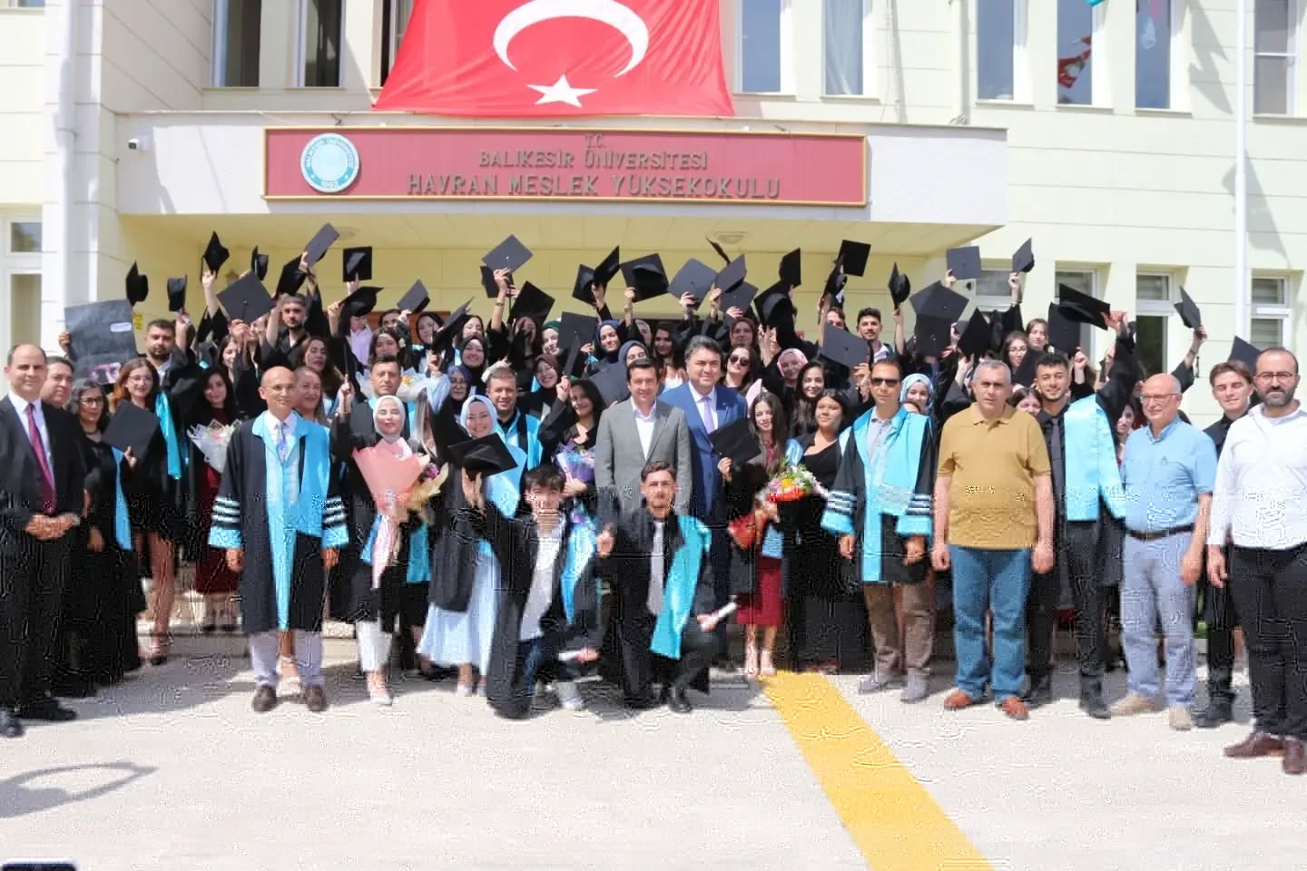 Mezuniyet Coşkusunu Hep Birlikte Yaşadık 2