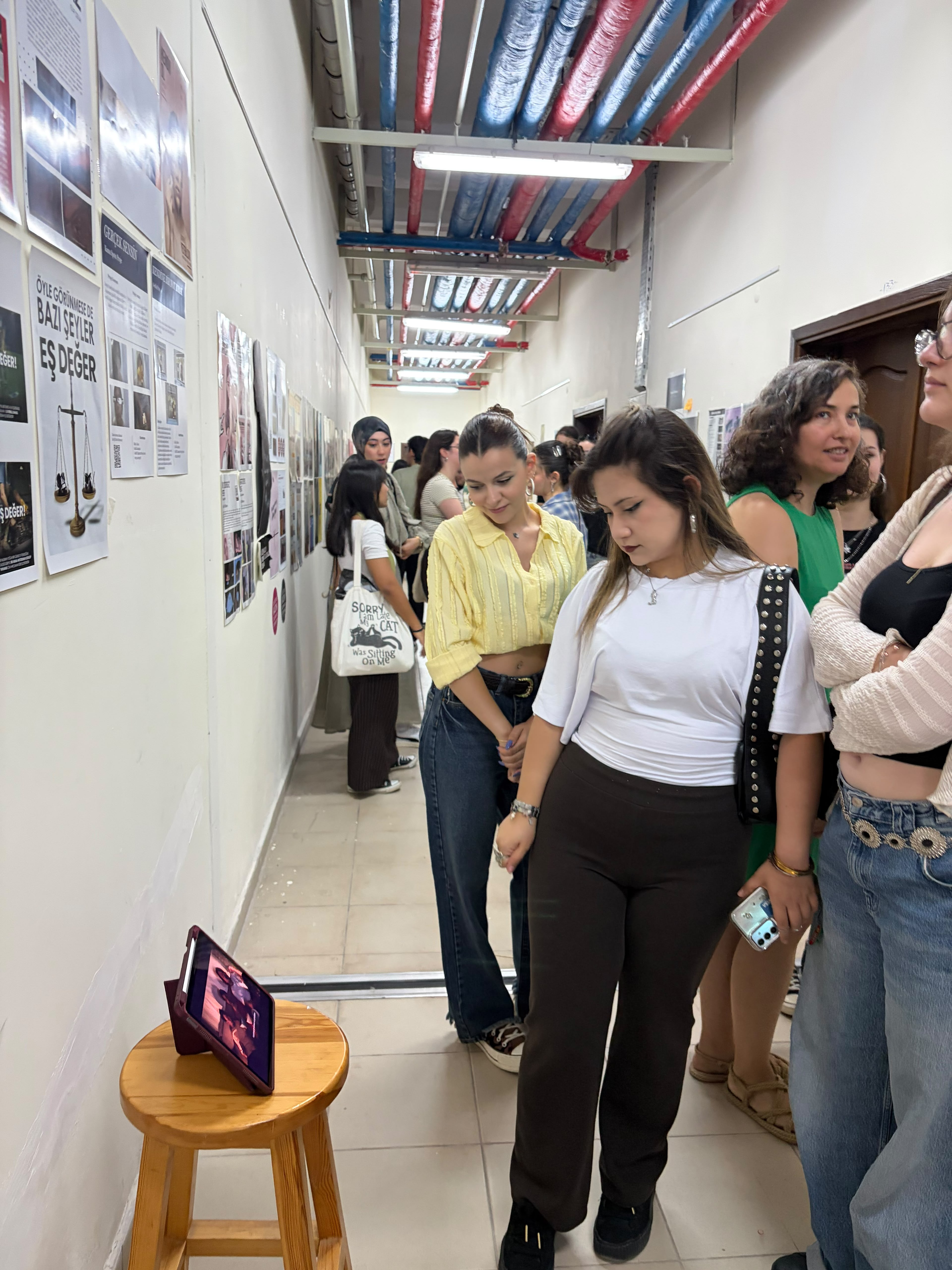 The "Social Awareness" Graphic Design Project Exhibition, prepared by our students under the supervision of Assoc. Prof. Dr. Öznur Işır, met with visitors. 1