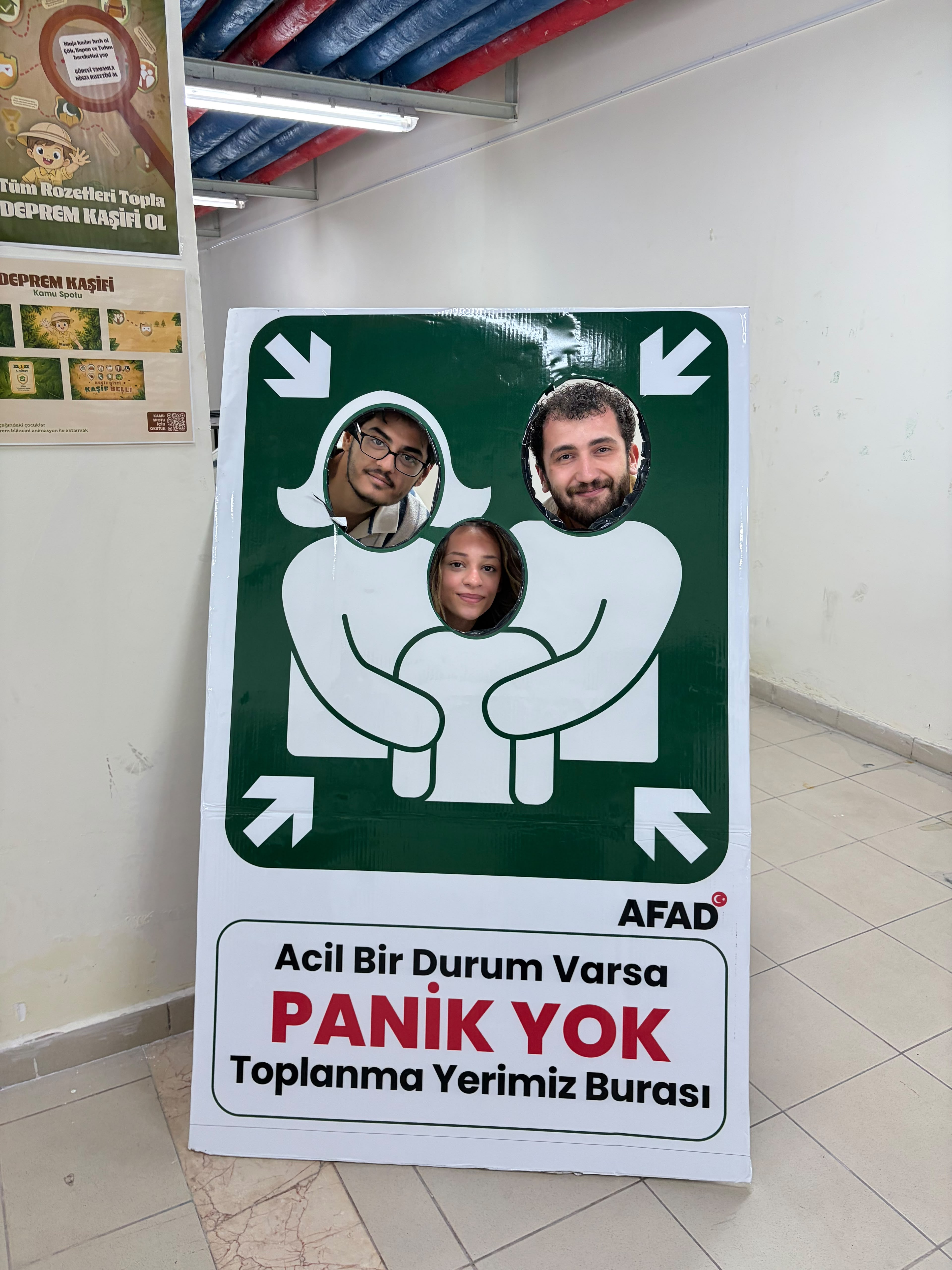 The "Social Awareness" Graphic Design Project Exhibition, prepared by our students under the supervision of Assoc. Prof. Dr. Öznur Işır, met with visitors. 2
