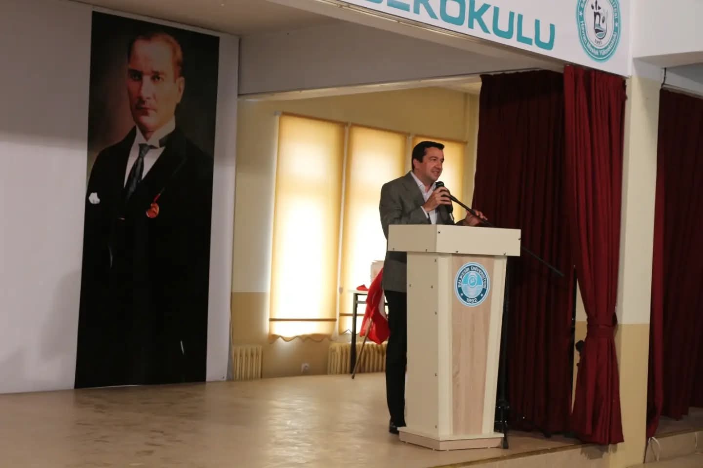 BAÜN Havran Meslek Yüksekokulunda Mezuniyet Coşkusu 4