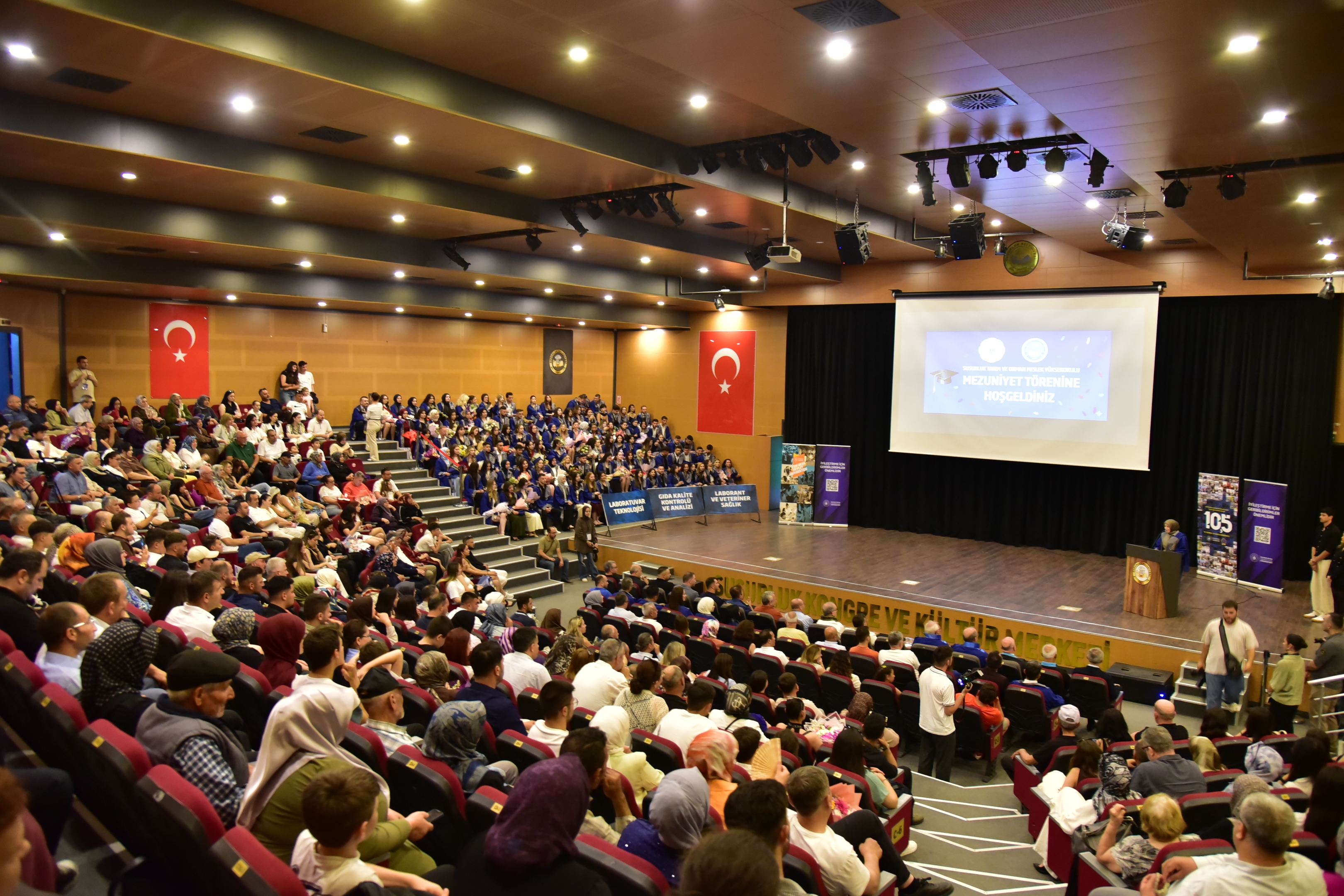 Susurluk Tarım ve Orman Meslek Yüksekokulunda Mezuniyet Heyecanı 8