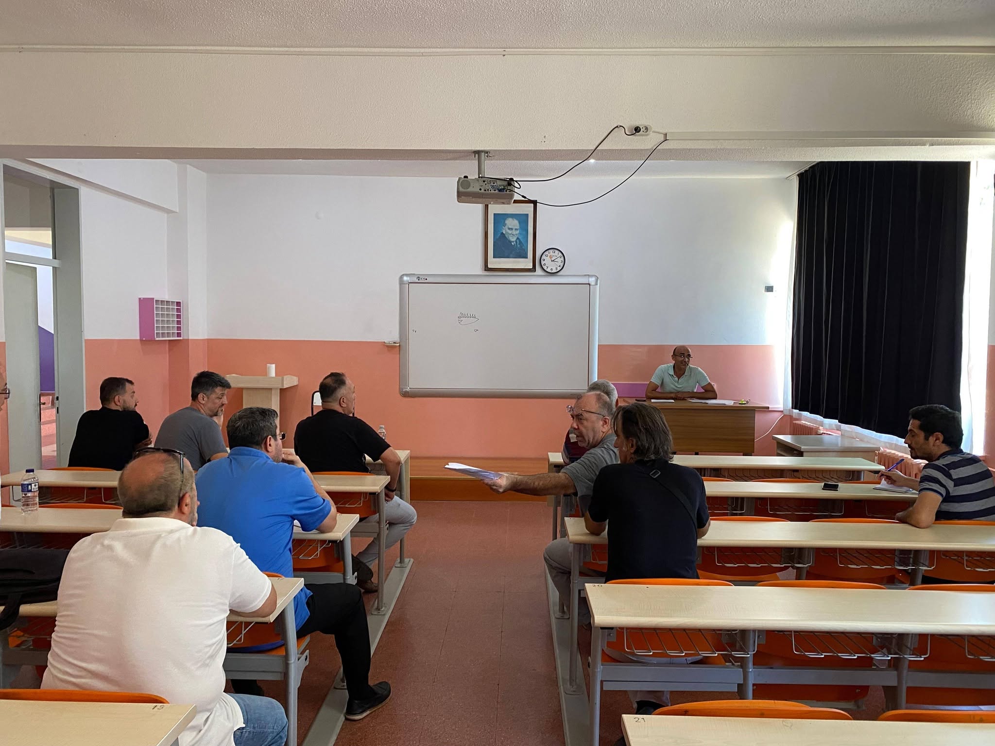 Accreditation Processes Evaluated at Edremit Vocational School 4