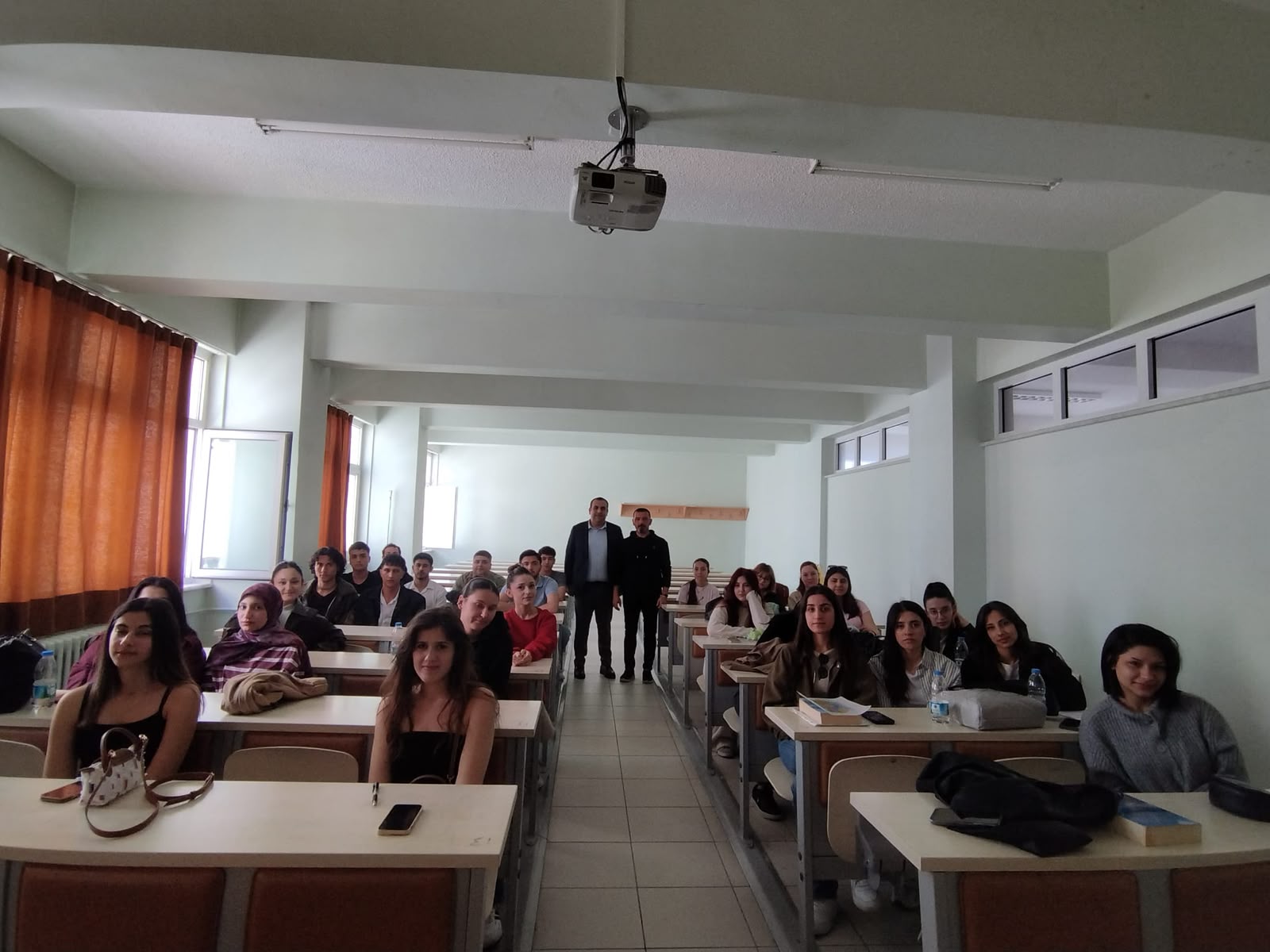 Coğrafya Bölümünde "Coğrafyacılar İçin Özel Sektör Fırsatları" Etkinliği Gerçekleştirildi 1
