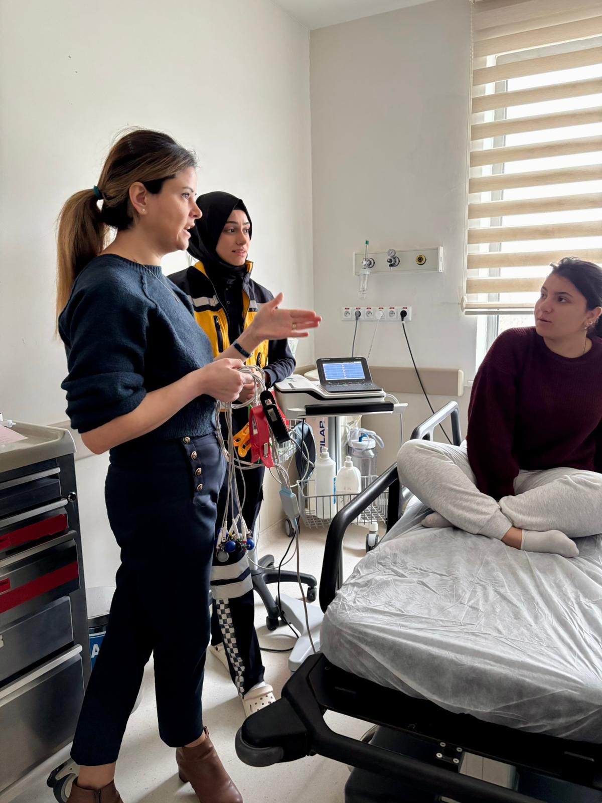 Resüsitasyon Dersi Kapsamında İvrindi Devlet Hastanesine Ziyaret  1
