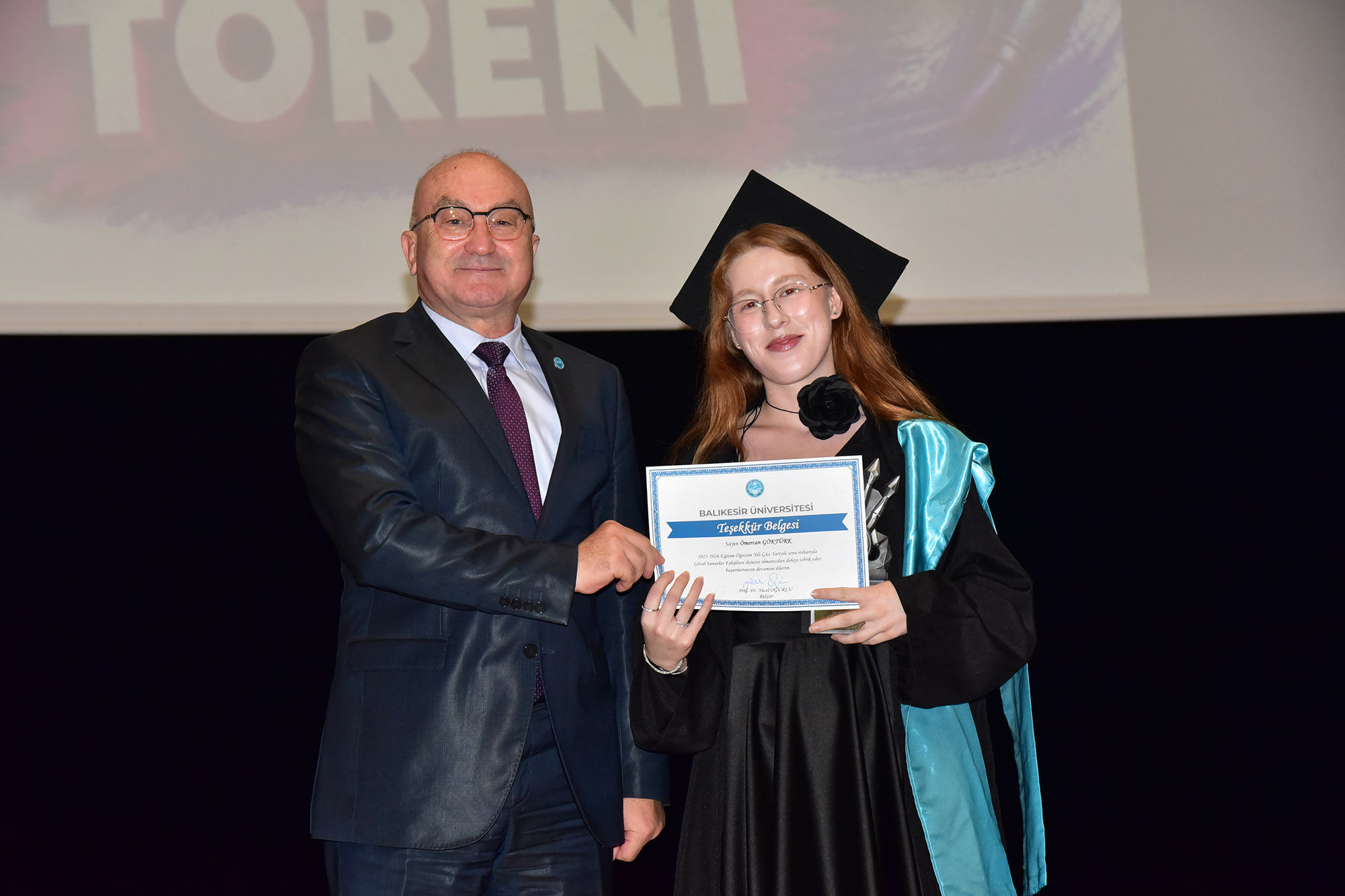 BAÜN Güzel Sanatlar Fakültesinde Mezuniyet Gururu 10