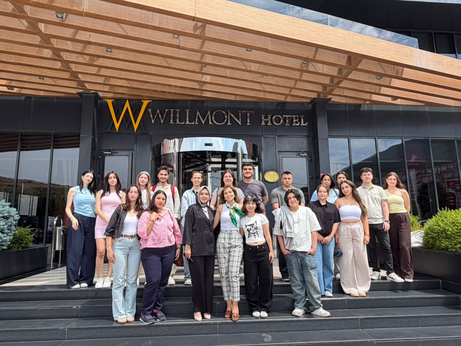 Balıkesir Willmont Otel Kat Hizmetleri Departmanına Uygulamalı Teknik Gezi 