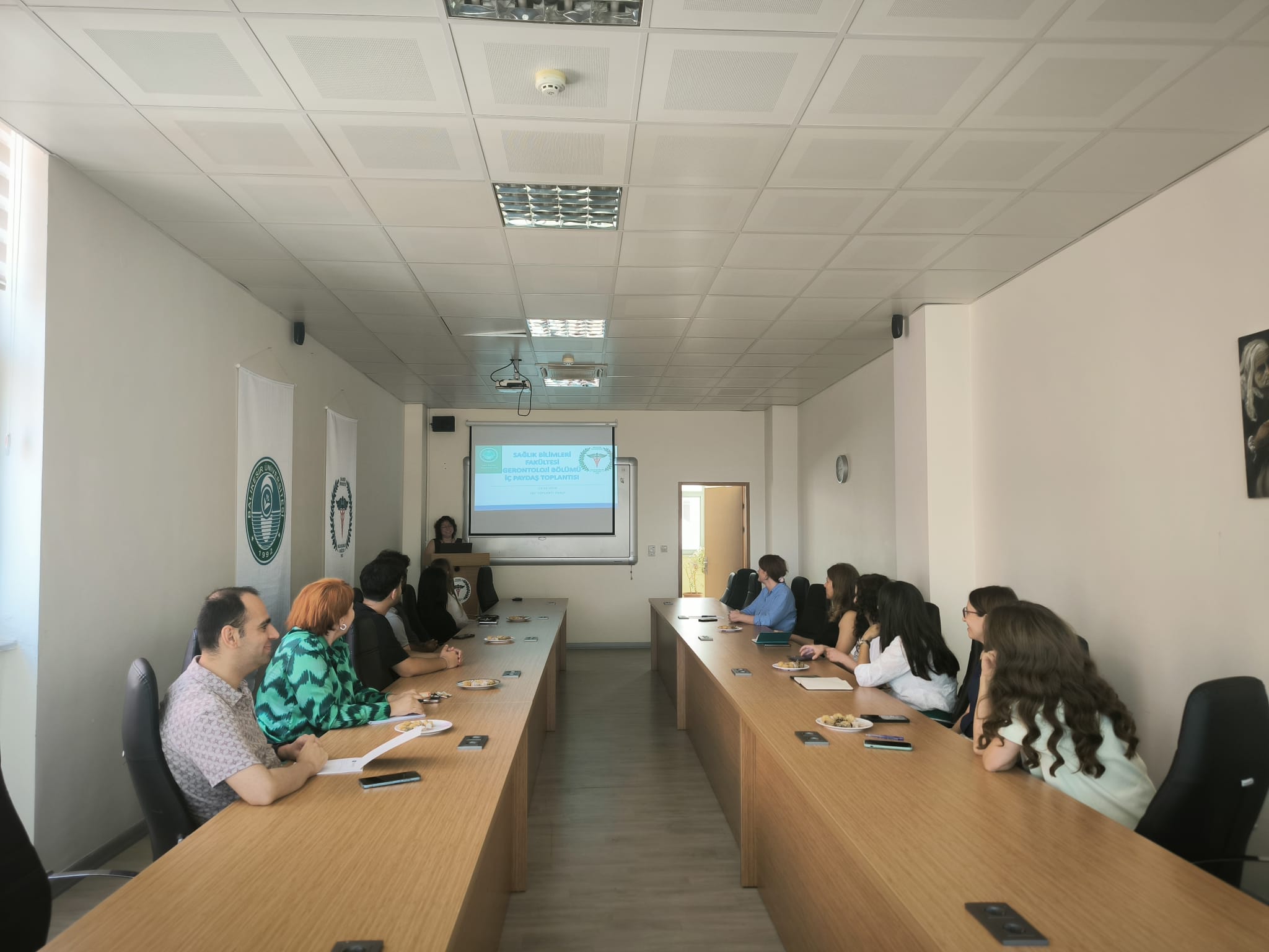The Gerontology Department Internal Stakeholder Meeting was held. 1