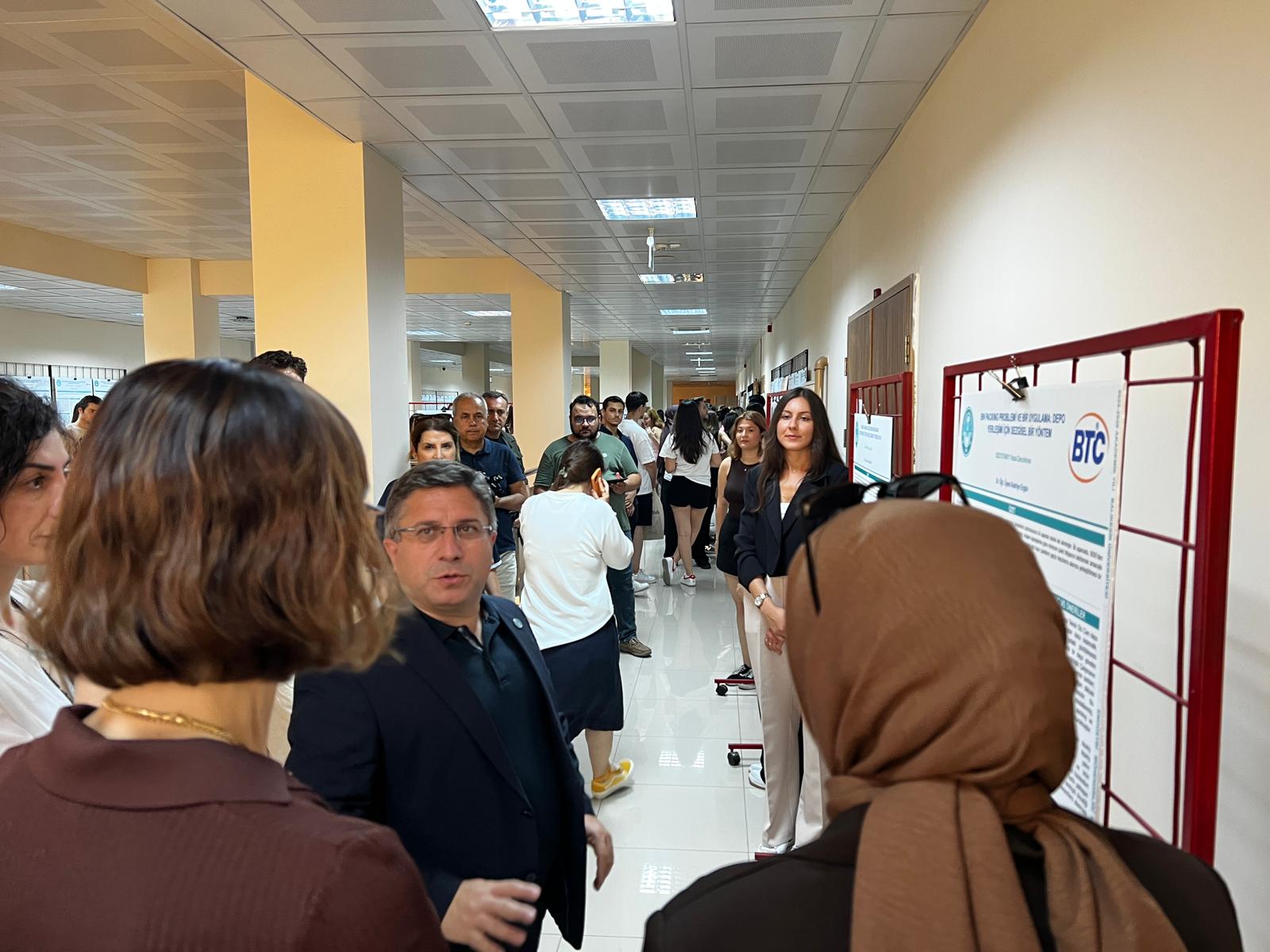 Bölümümüzde Poster Sunumları Etkinliği Gerçekleştirildi 4