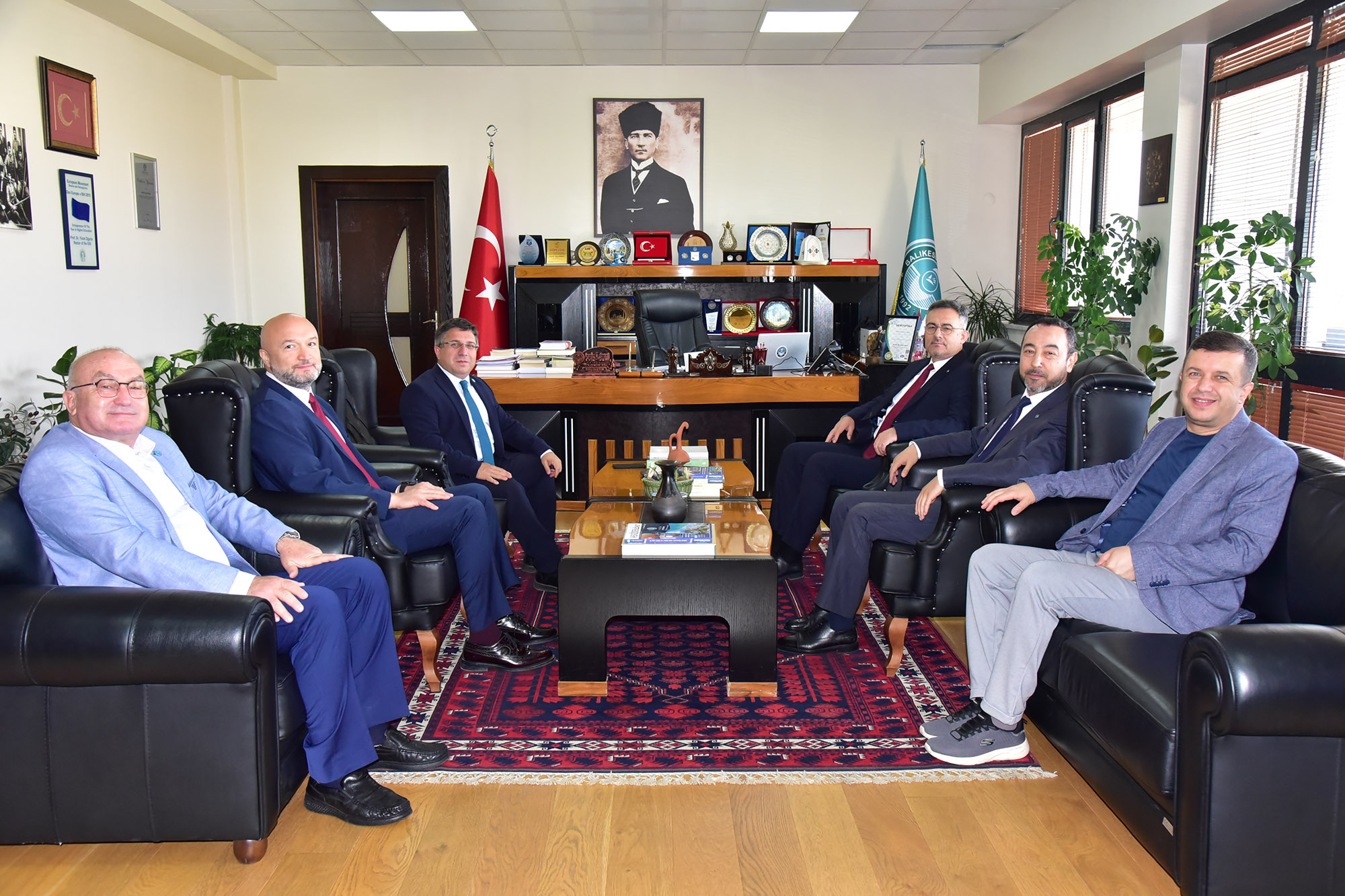 BAÜN ve Bursa Teknik Üniversitesi Arasında Akademik İş Birliği Görüşmesi 2