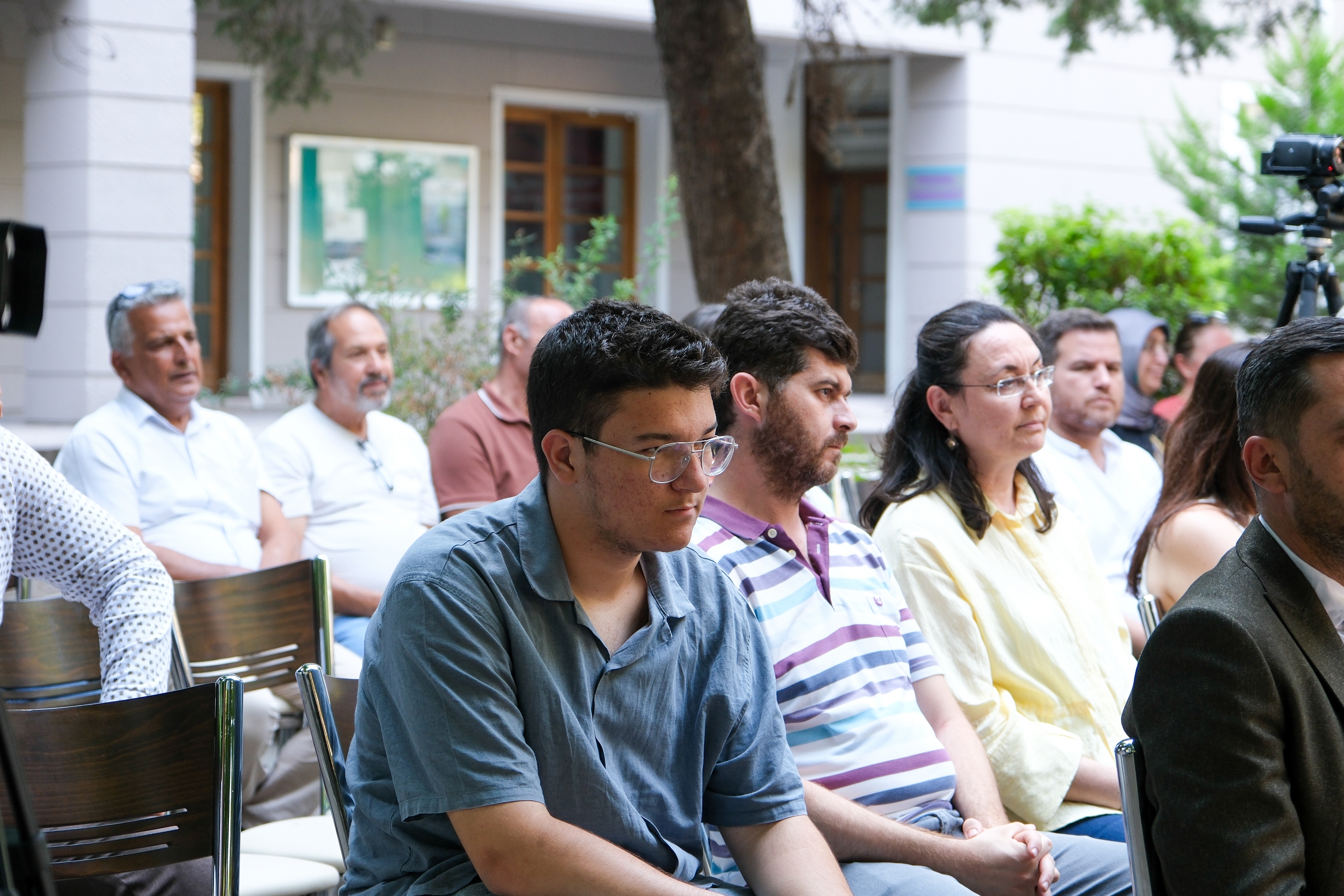 Fakültemiz Akademisyenleri “Geleceğin Yetkinlikleri” Başlıklı Bilim Kafe Etkinliğinde Yer Aldı 8