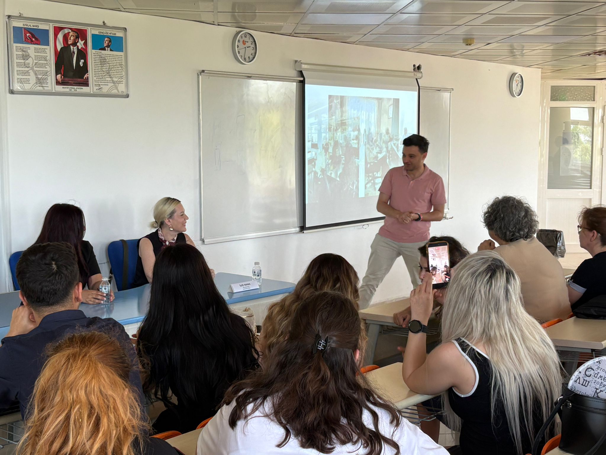 Marketing and Advertising Department Holds "Professional Sharing Days 2026" Event 5