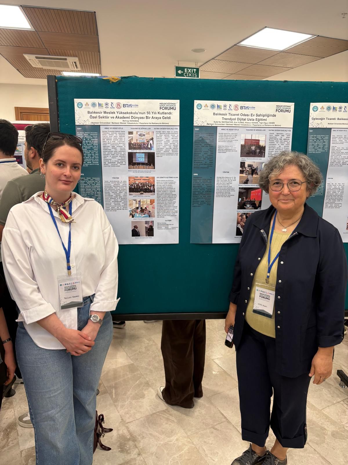 Marketing and Advertising Department Students Contribute to the Forum with Poster Presentations 2