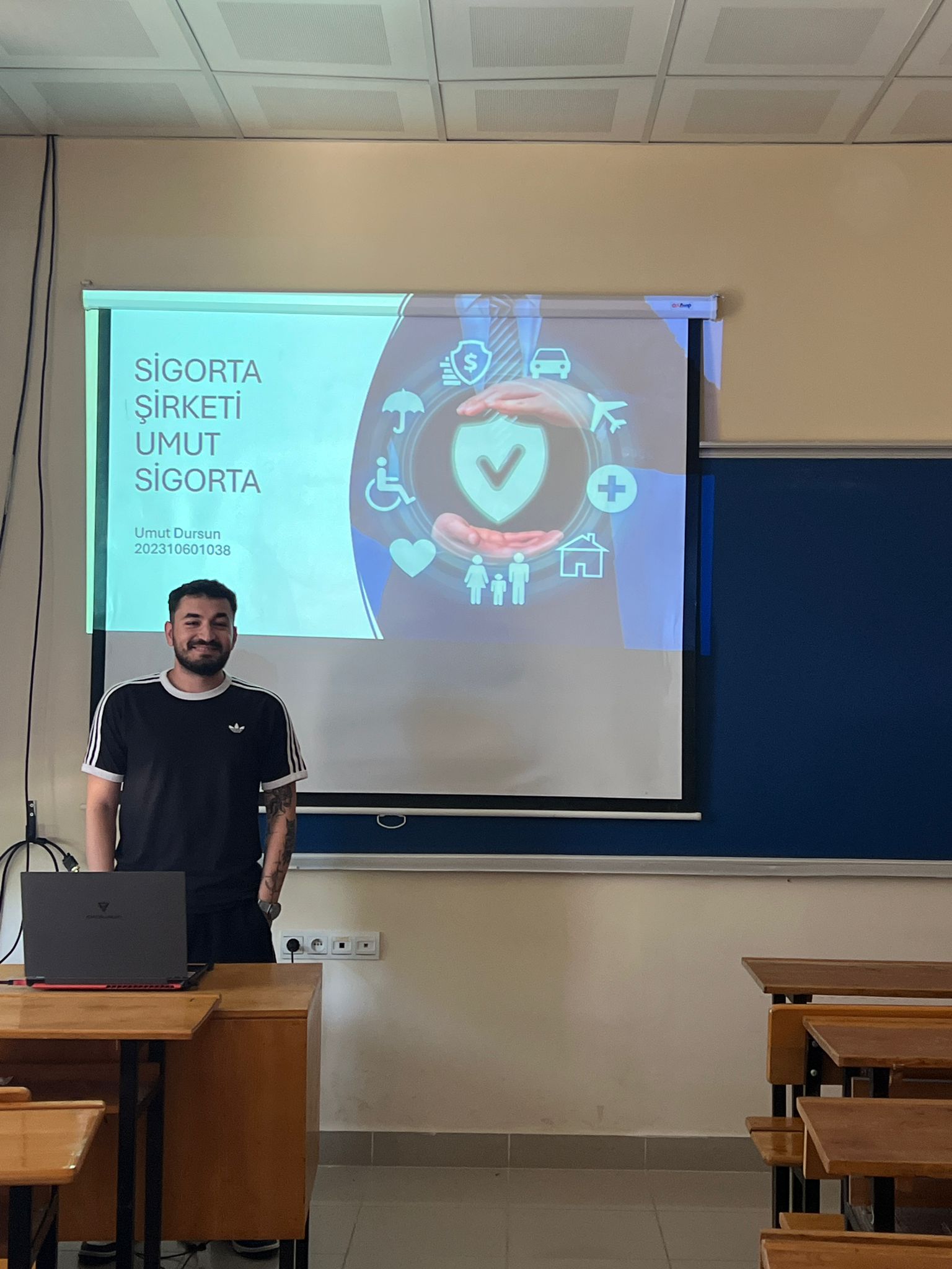 Students Develop Original Brand and Advertising Campaigns for "Creativity in Advertising" Course 11